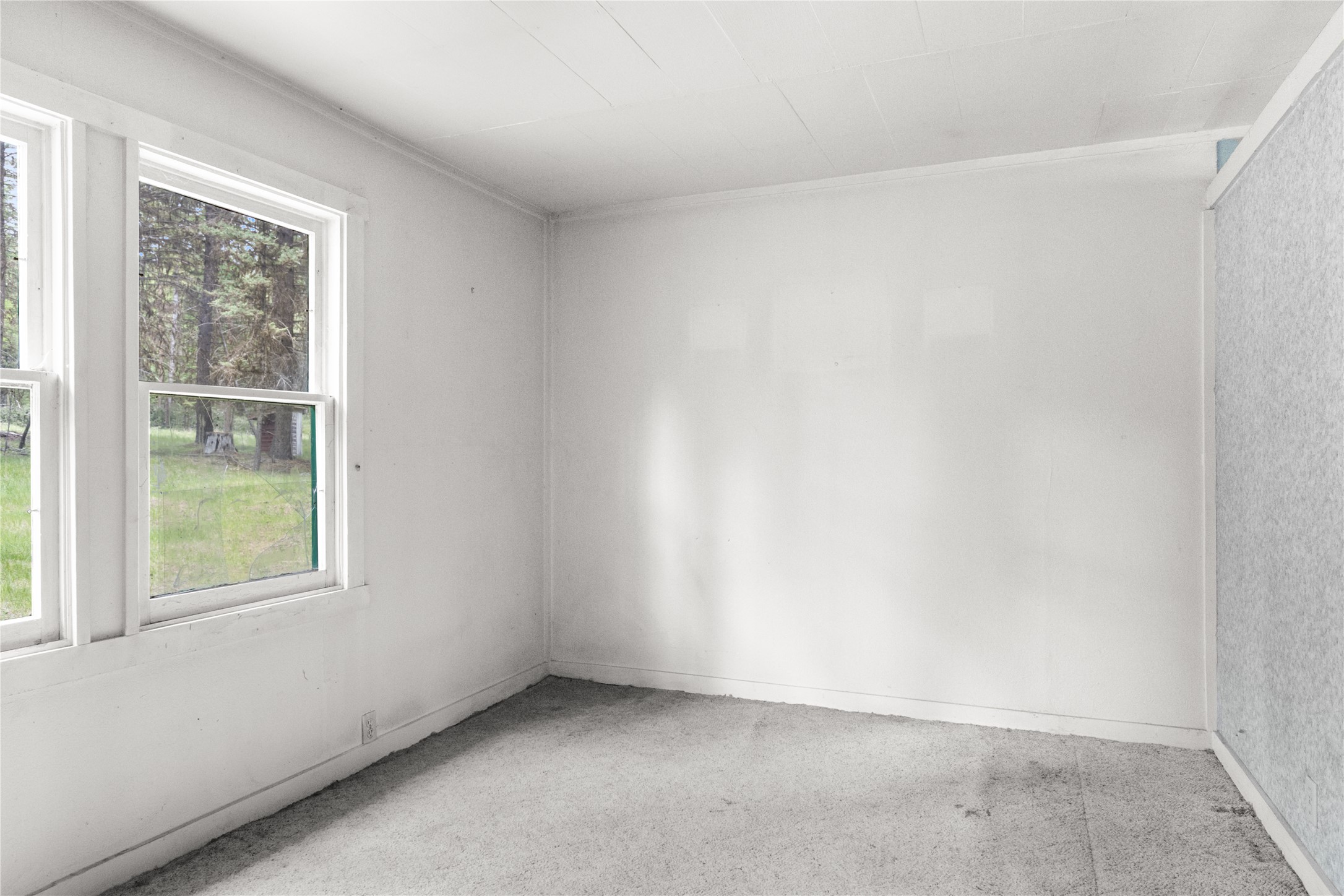 1605 Rogers Lake Road