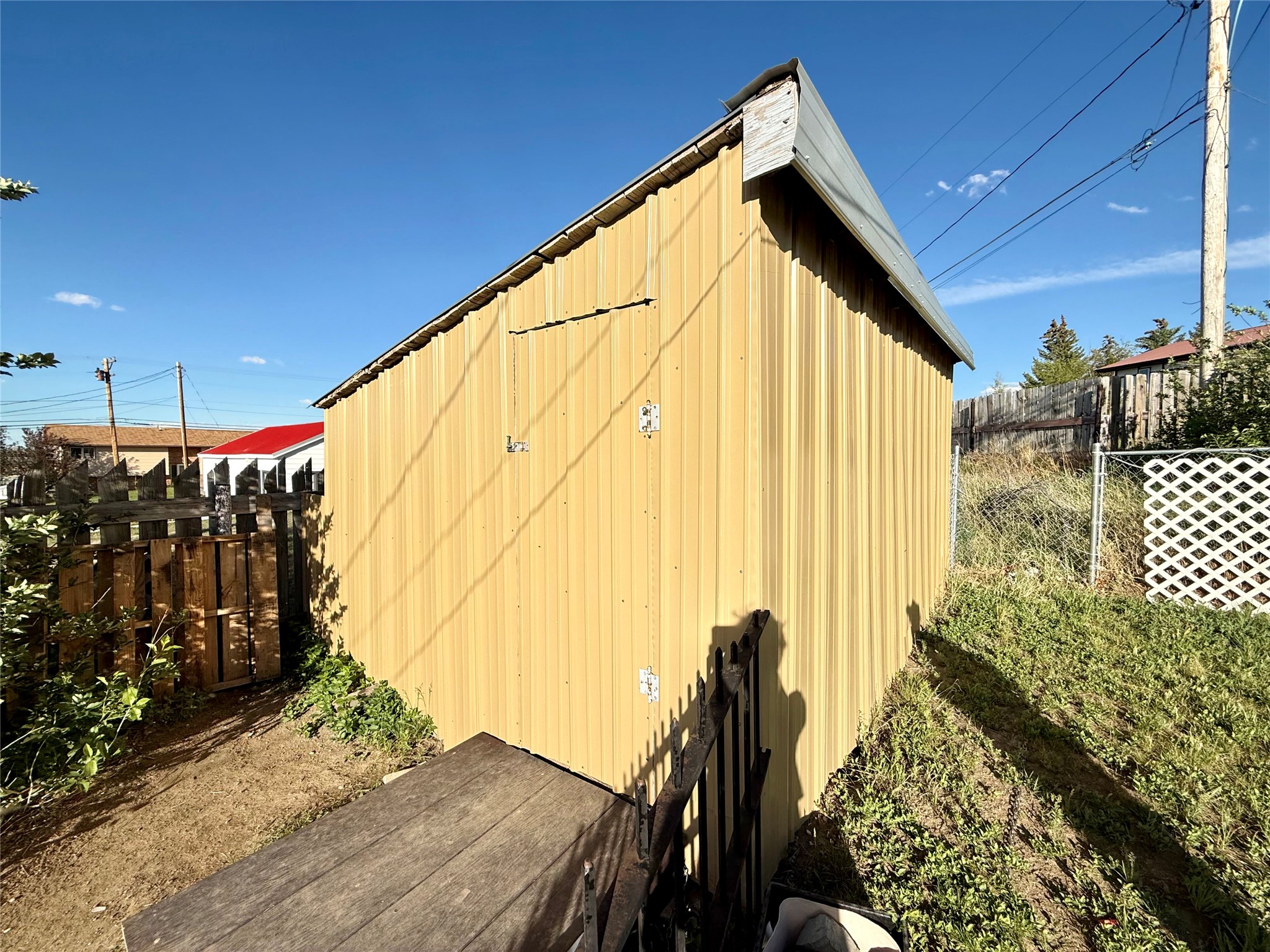 109 10th Avenue SE