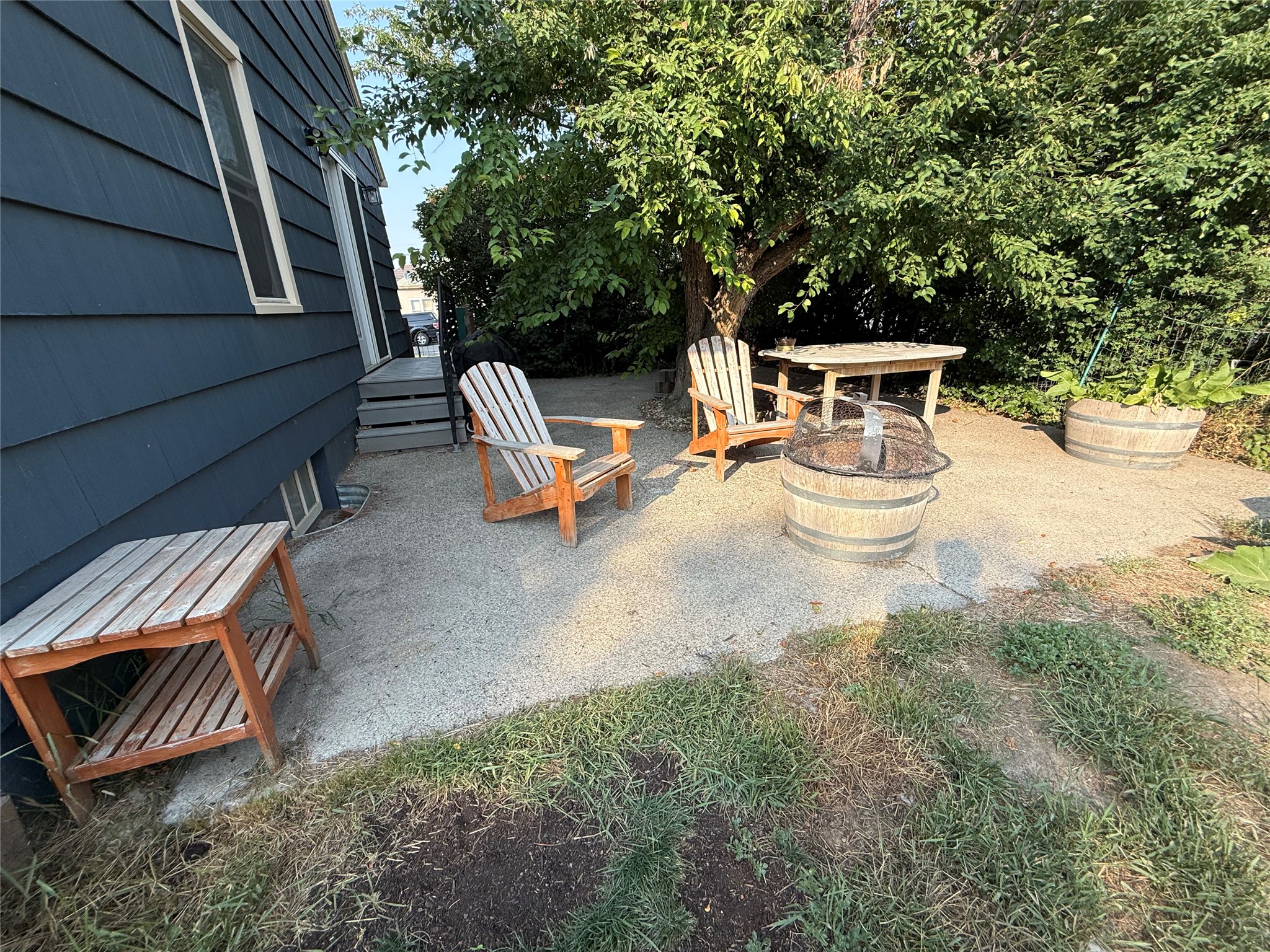 22 2nd Street SE