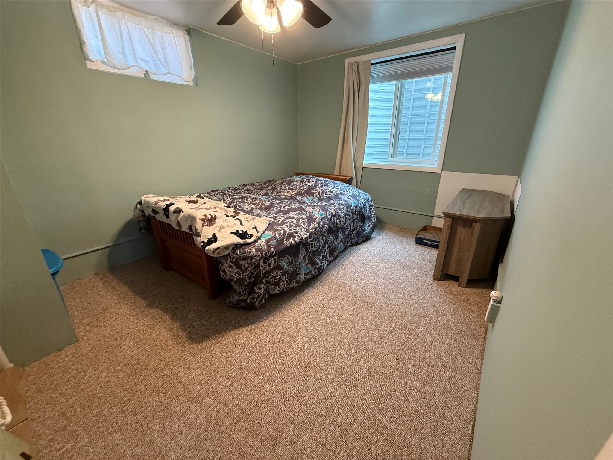 22 2nd Street SE
