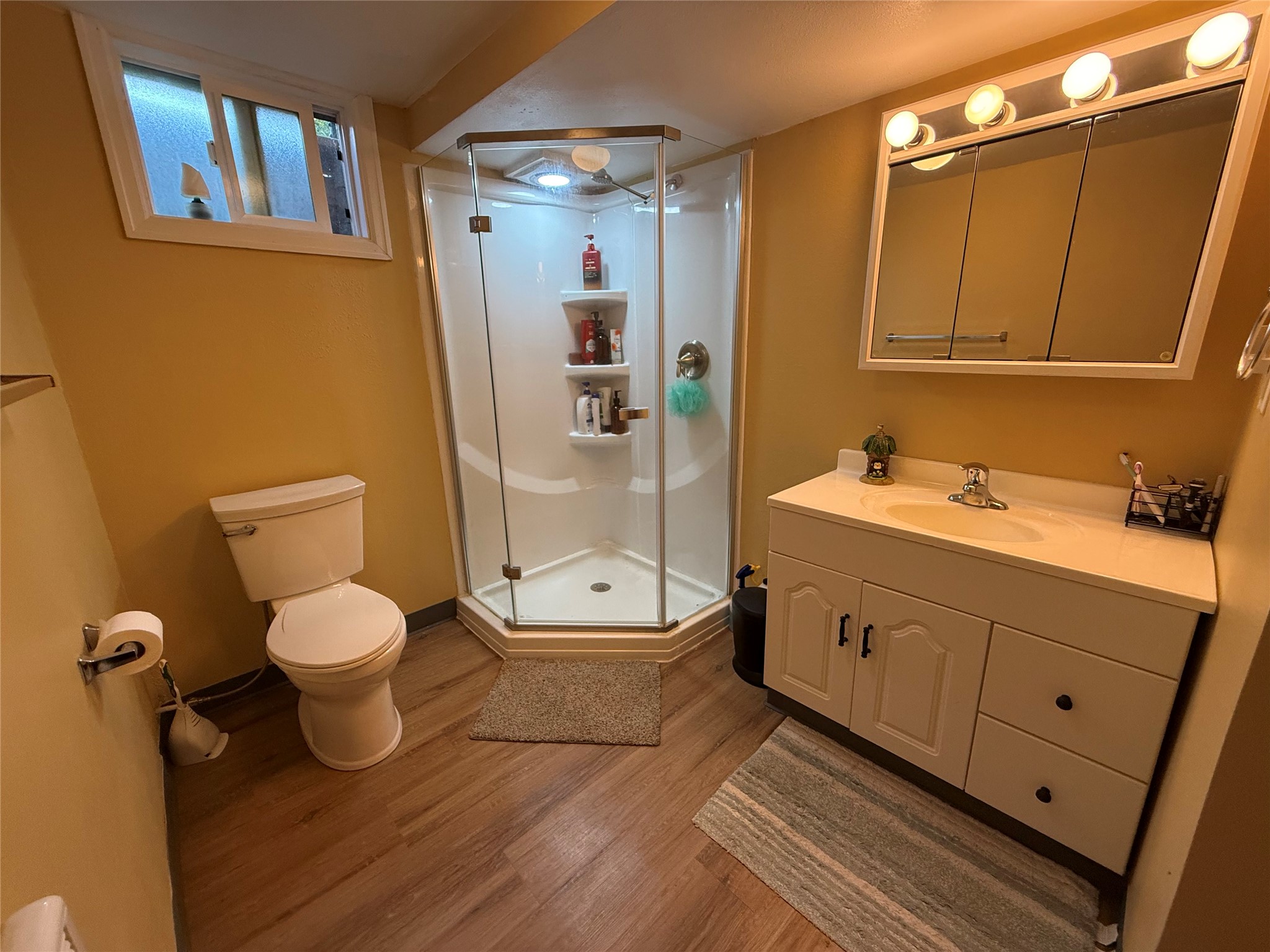 22 2nd Street SE