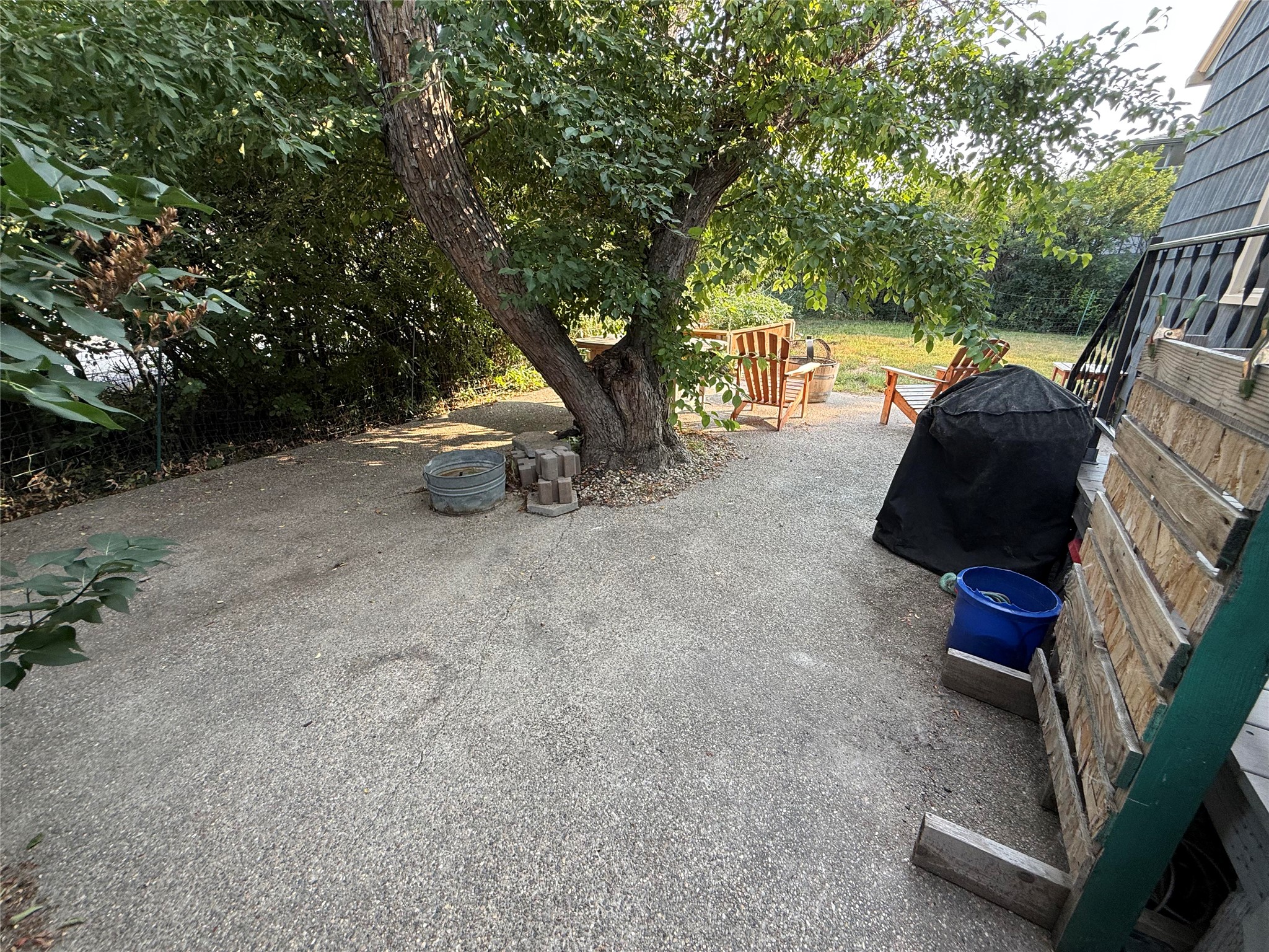 22 2nd Street SE