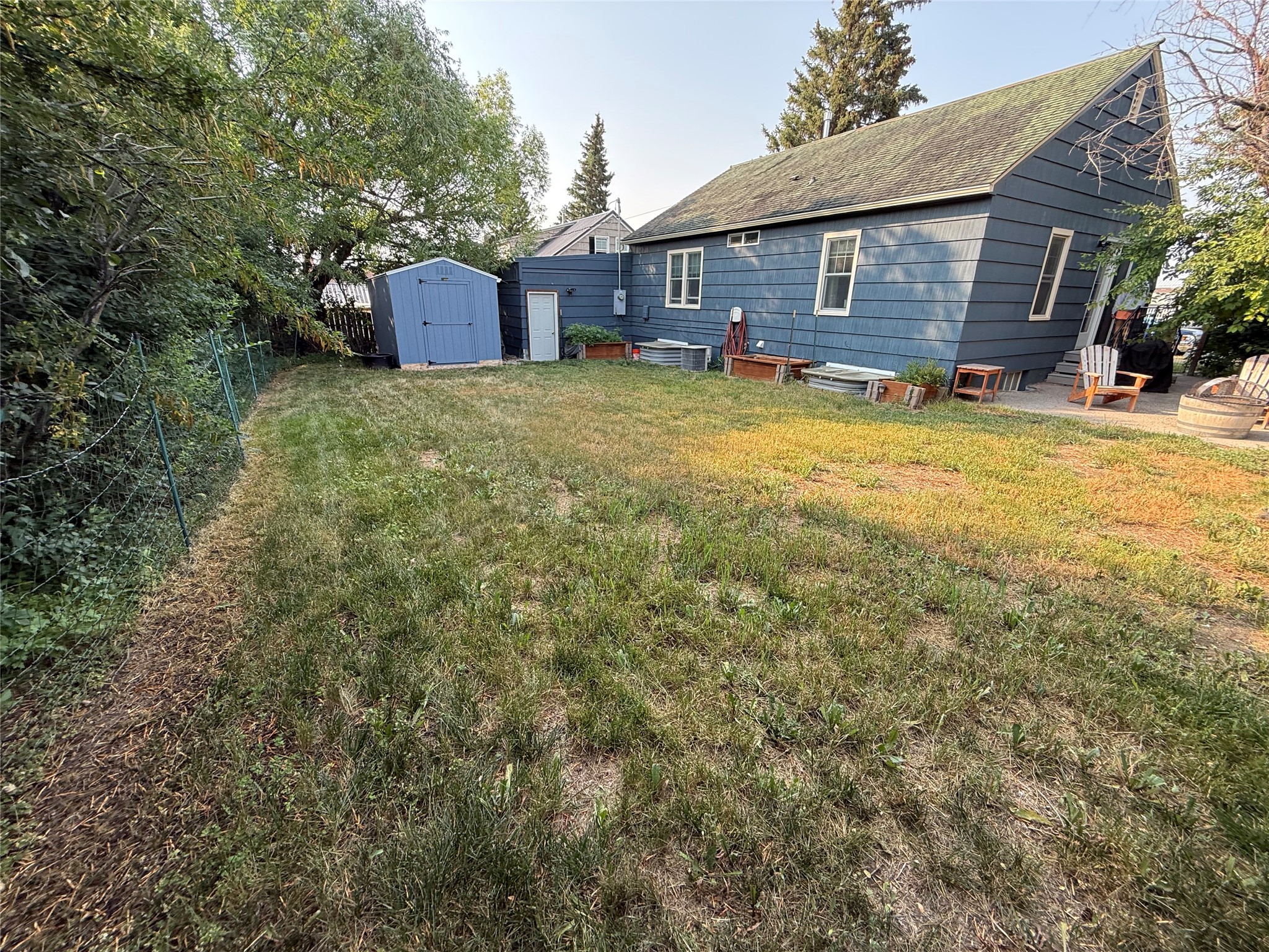 22 2nd Street SE