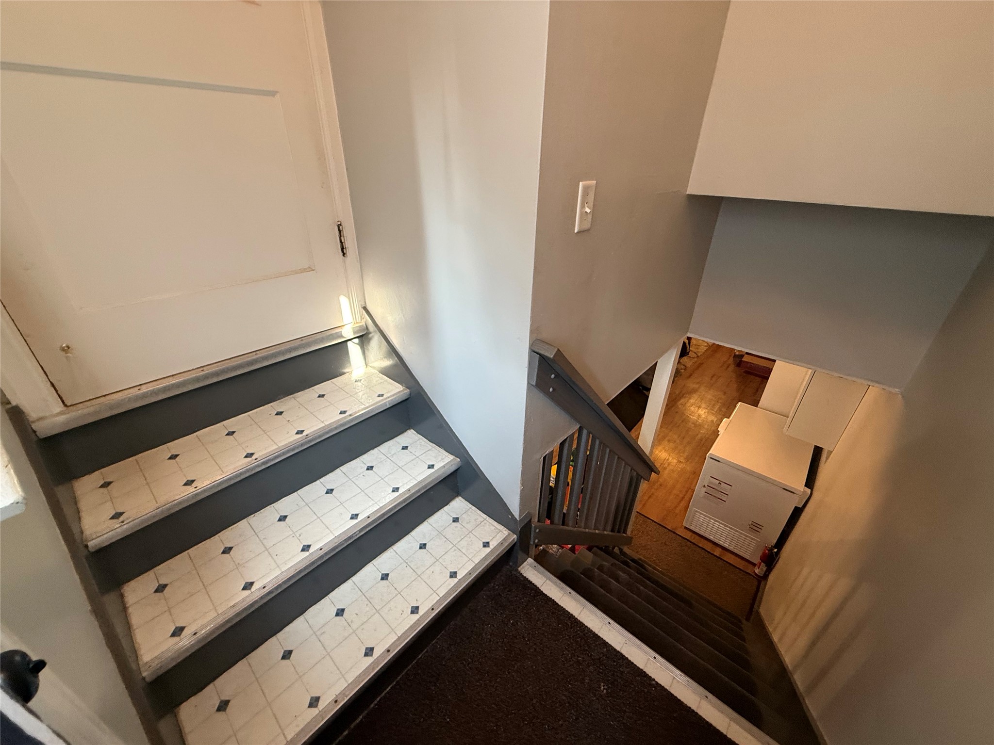22 2nd Street SE