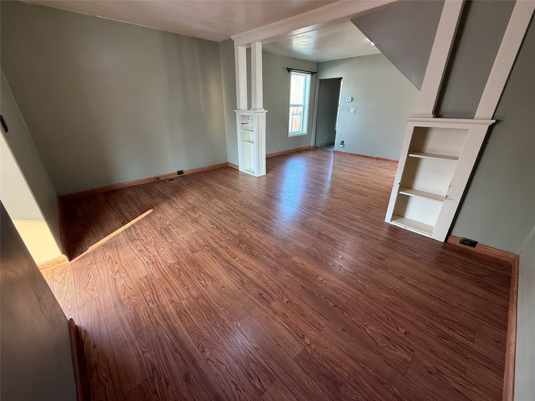 221 4th Avenue SE