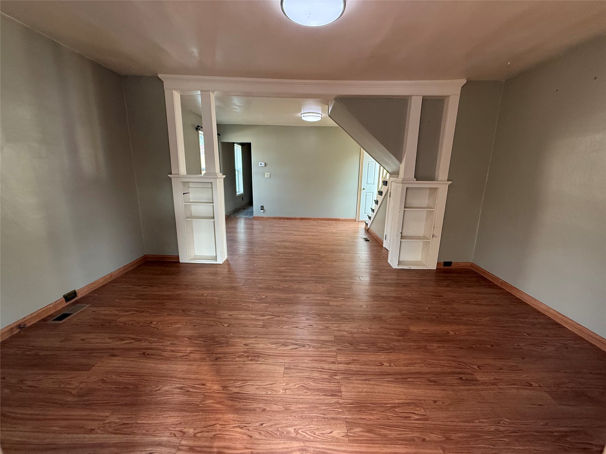 221 4th Avenue SE