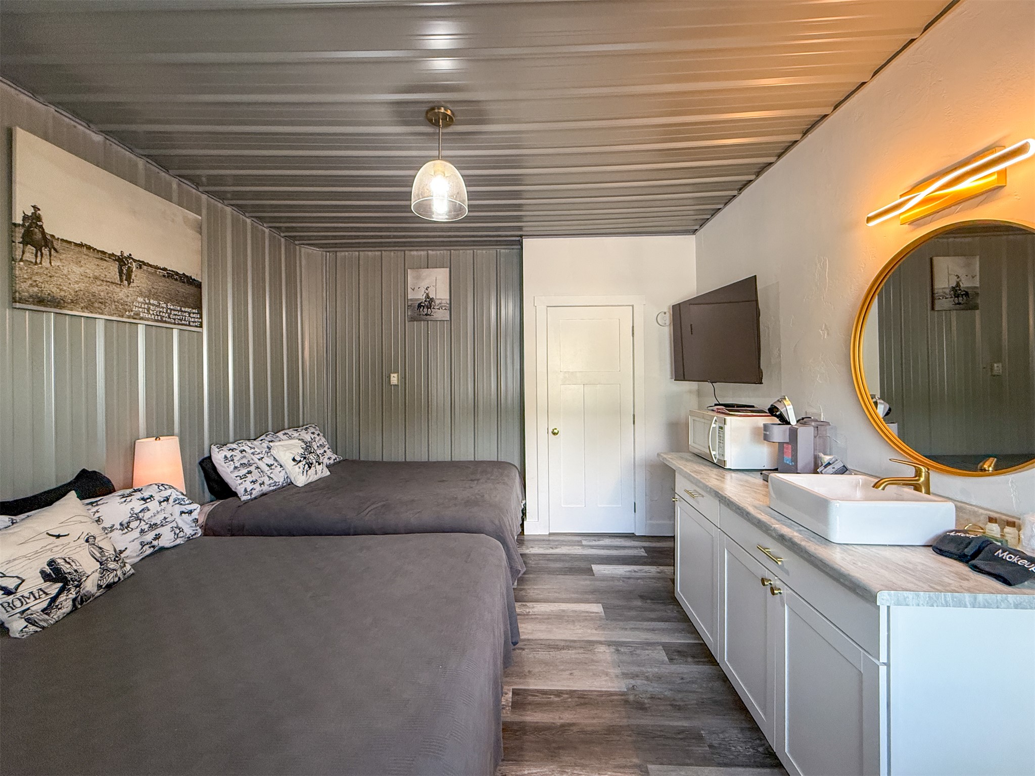 956 N Us Highway 287