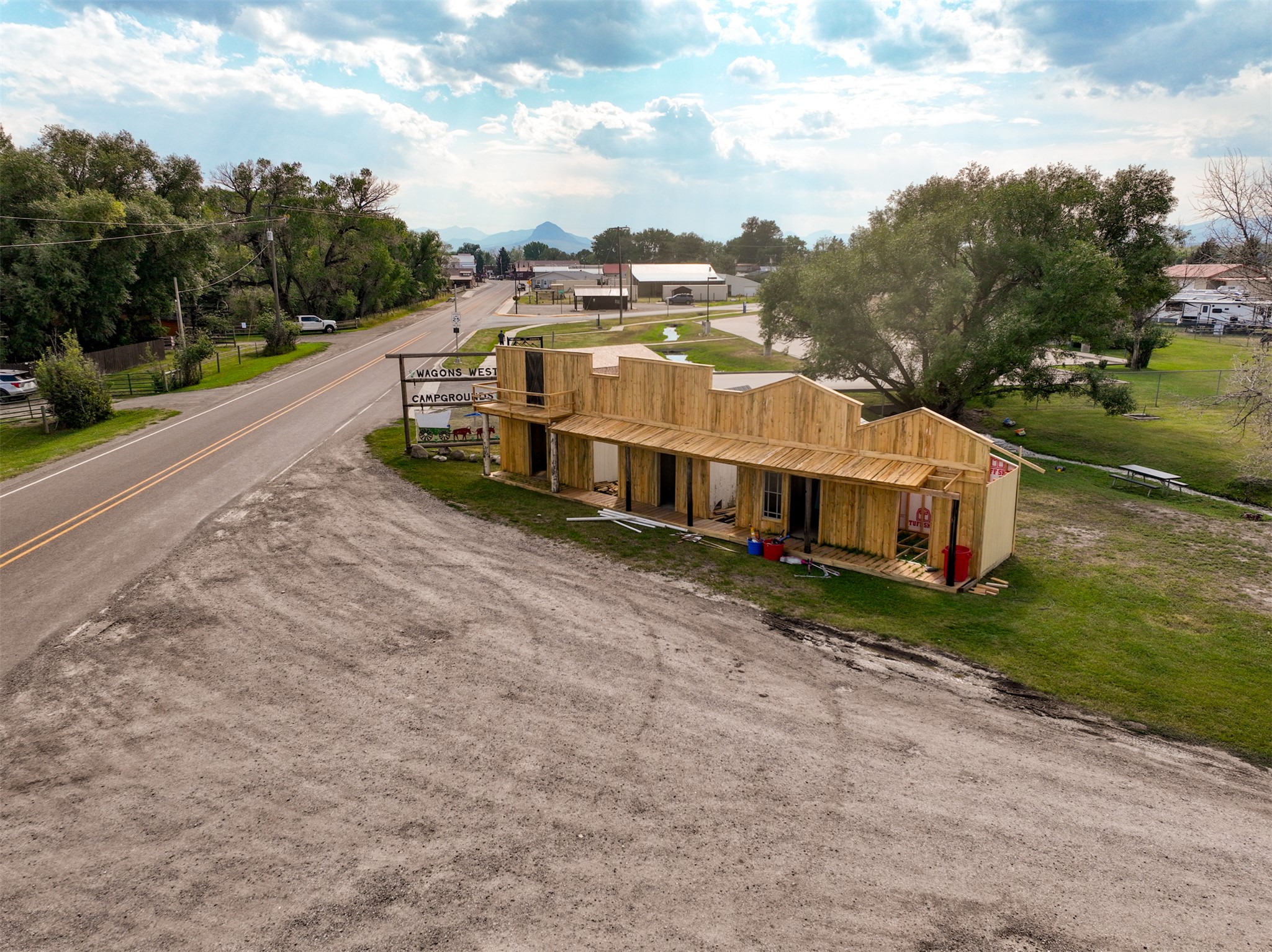 956 N Us Highway 287