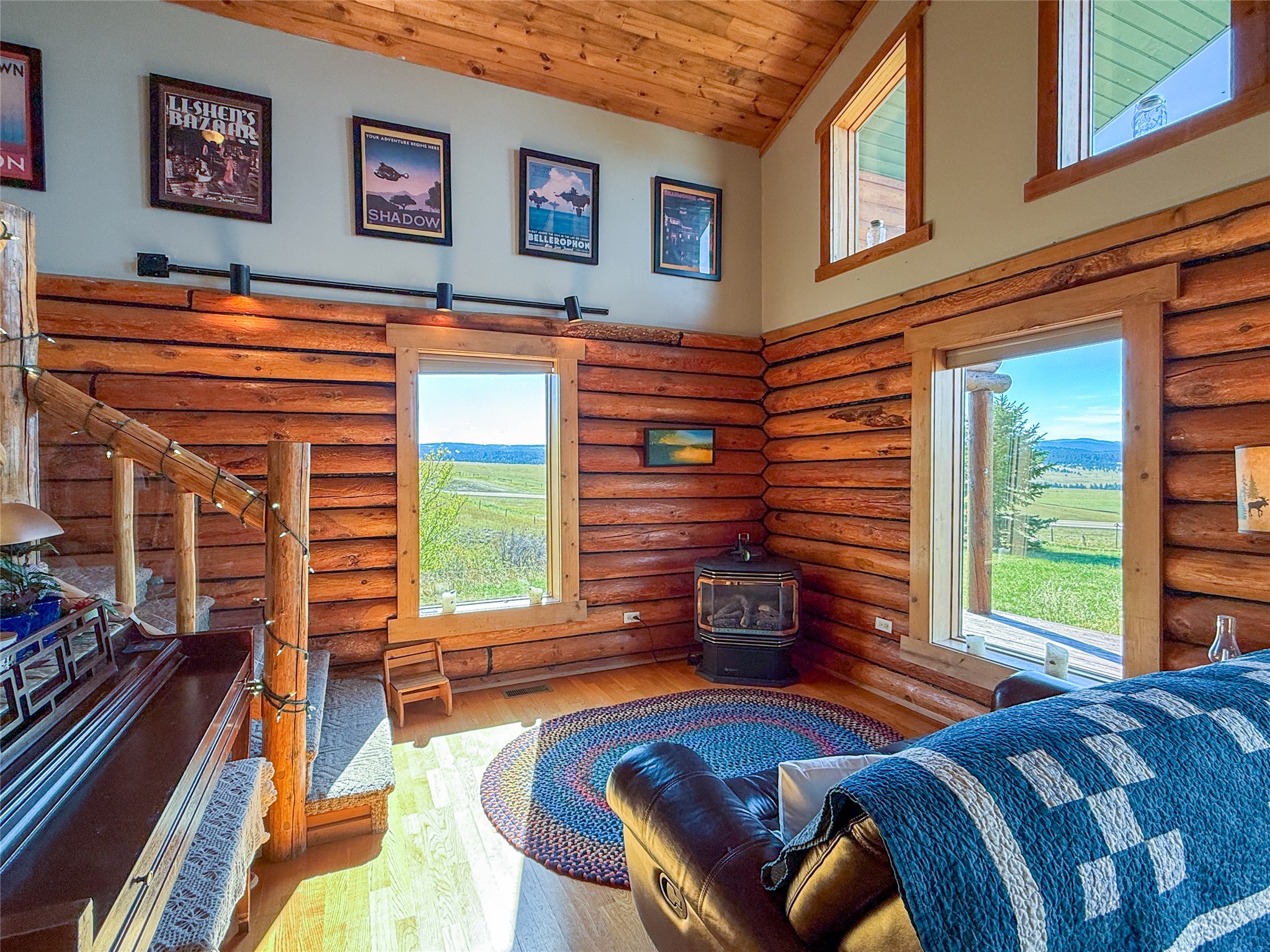 5833 Us Highway 89