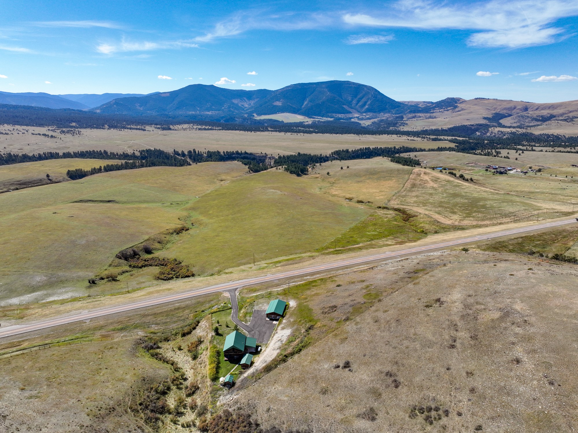 5833 Us Highway 89