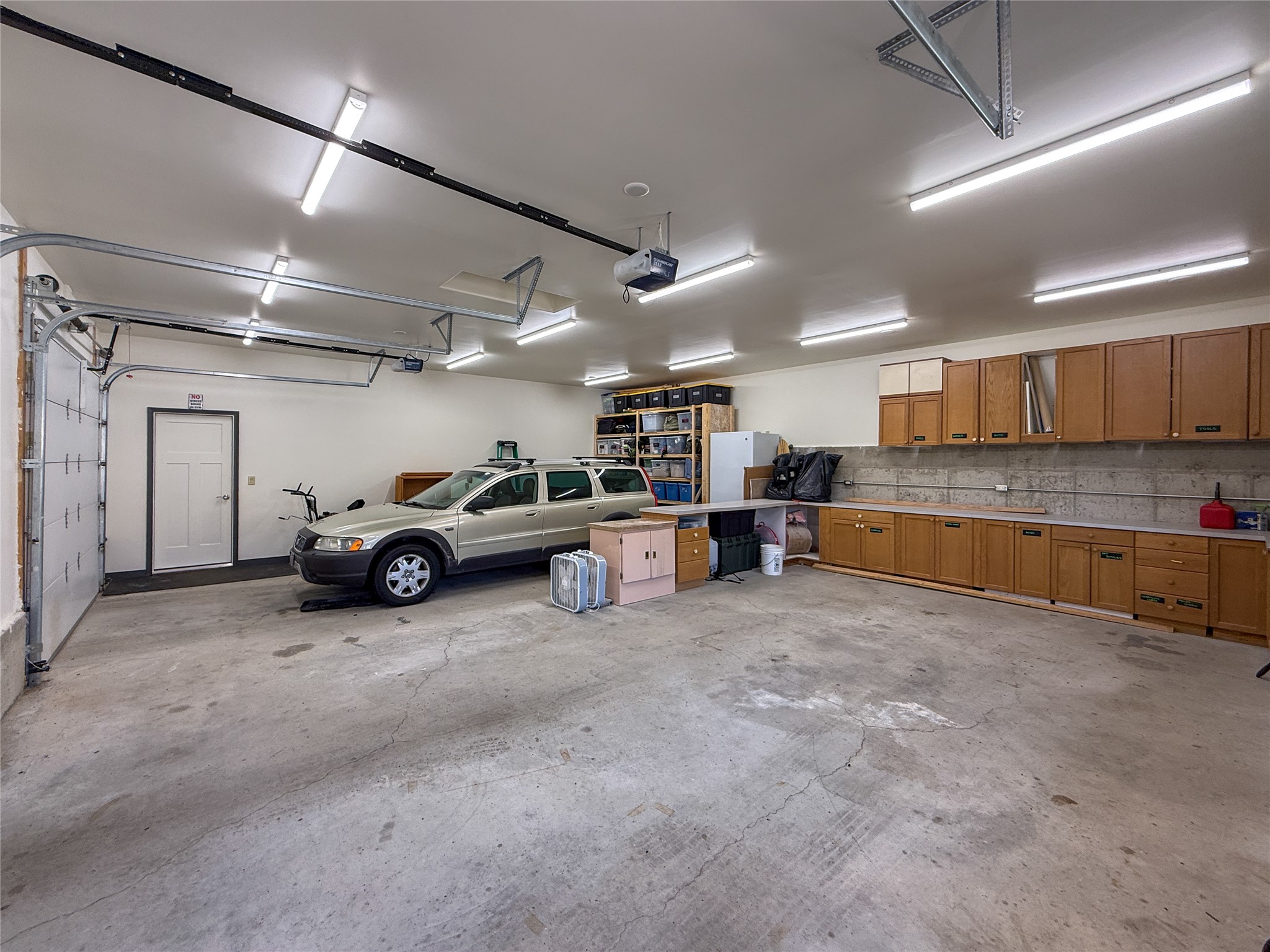 5833 Us Highway 89