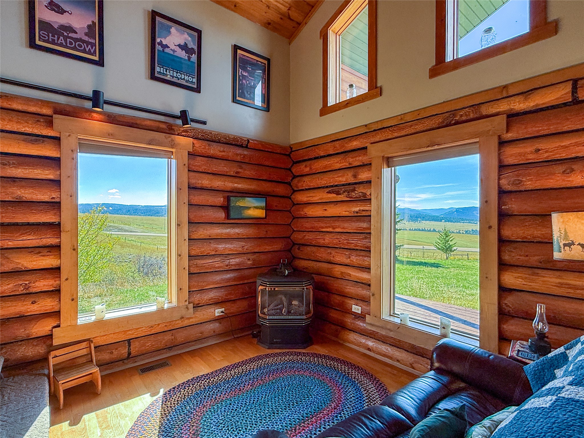 5833 Us Highway 89