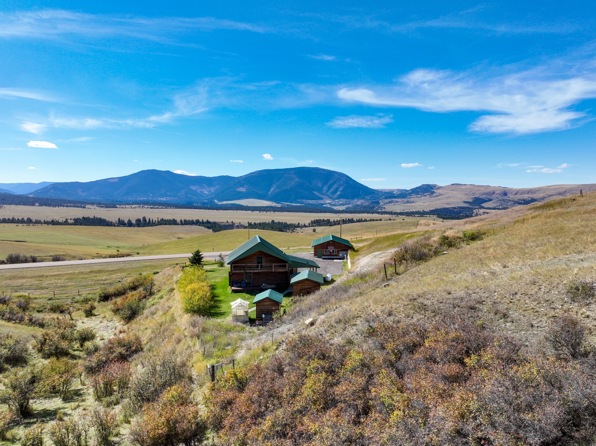 5833 Us Highway 89