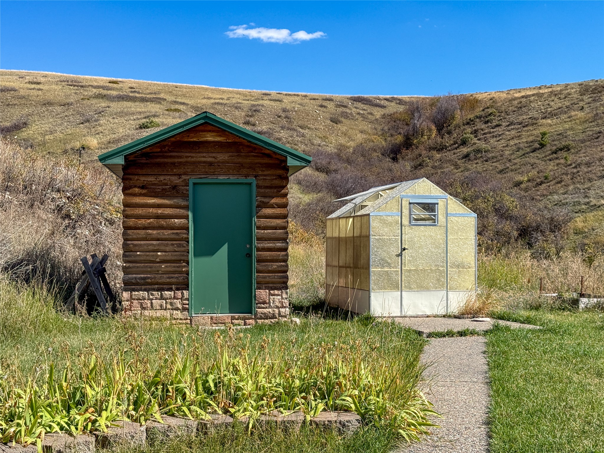 5833 Us Highway 89