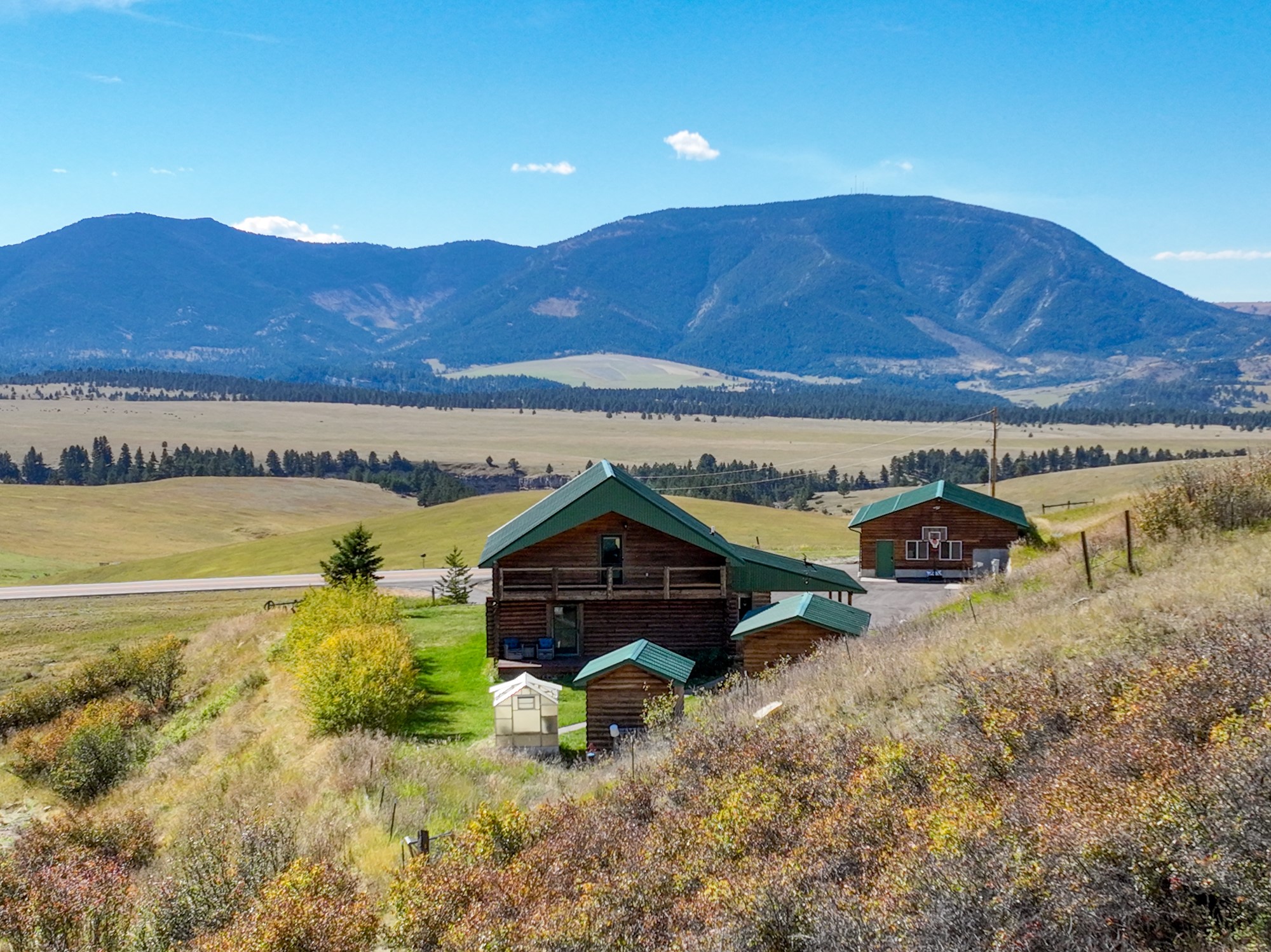 5833 Us Highway 89