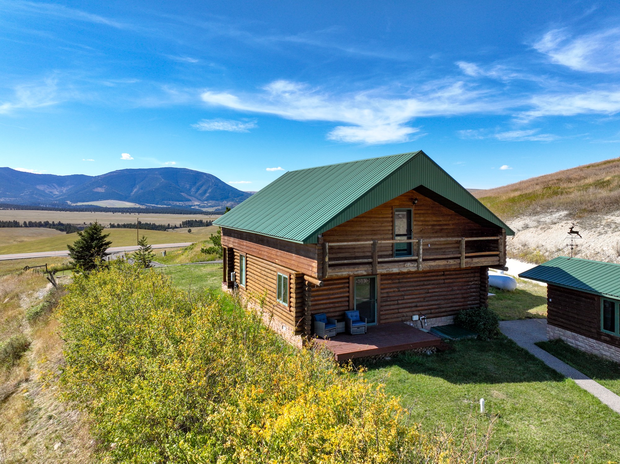 5833 Us Highway 89