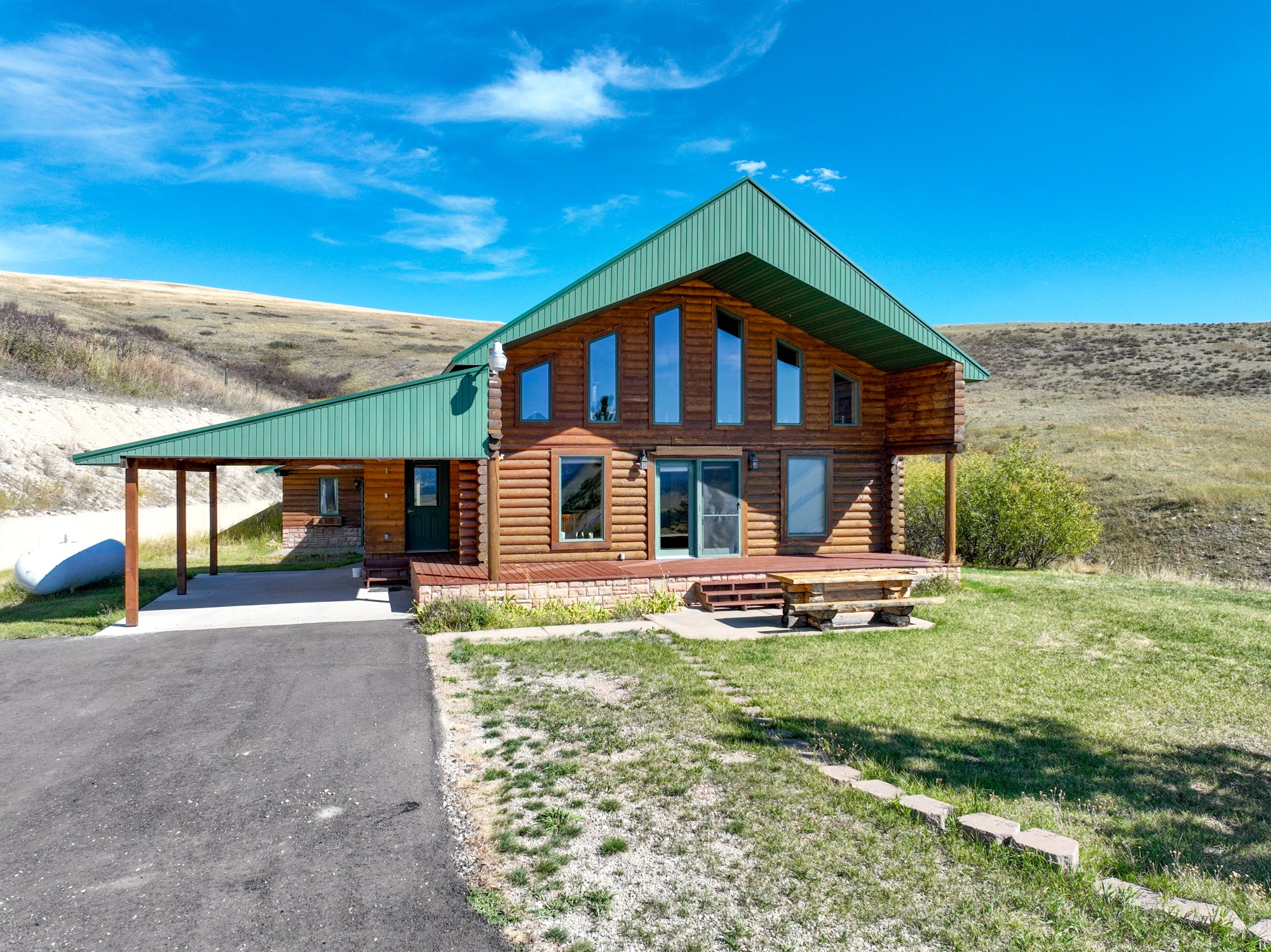 5833 Us Highway 89