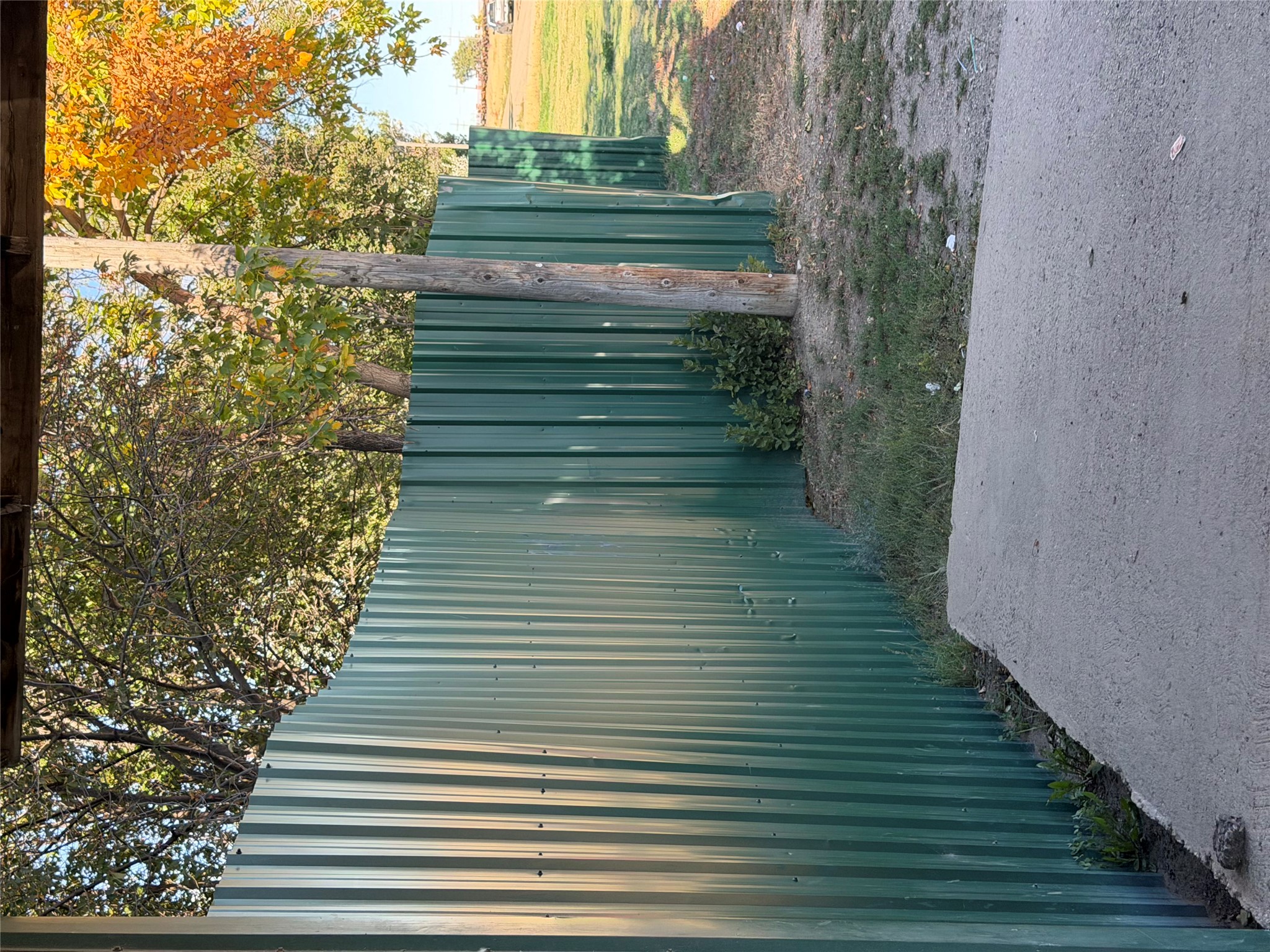 10 1st Avenue NW