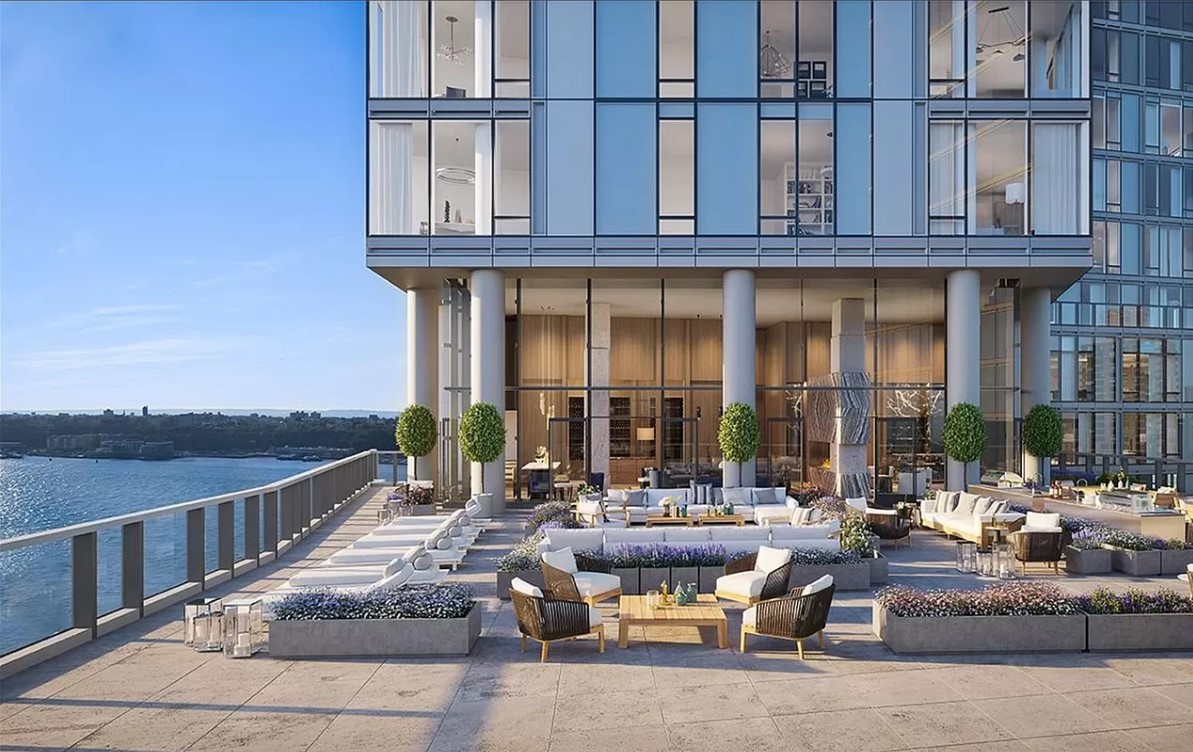 30 Riverside Boulevard 22-E