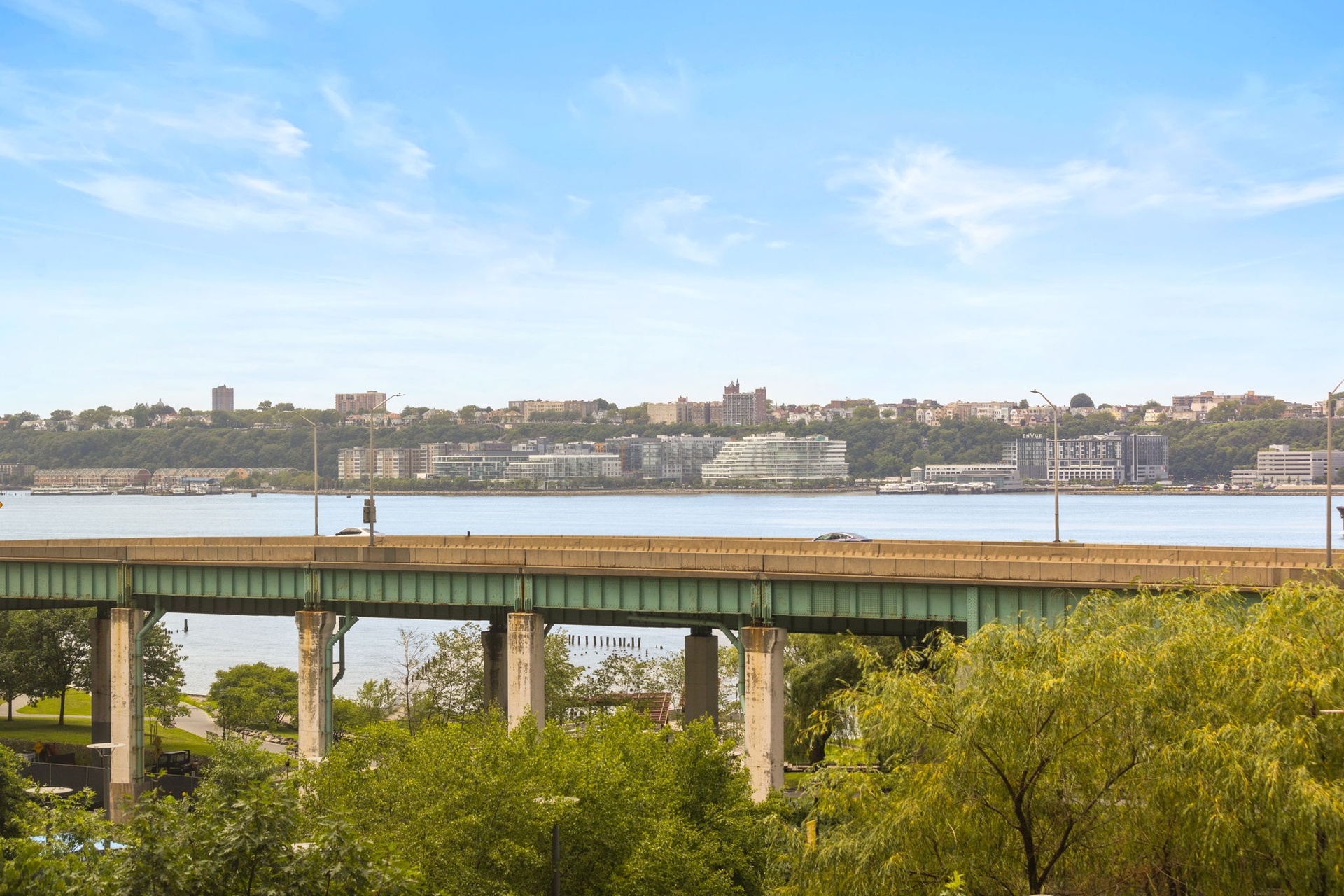 120 Riverside Boulevard 5-H