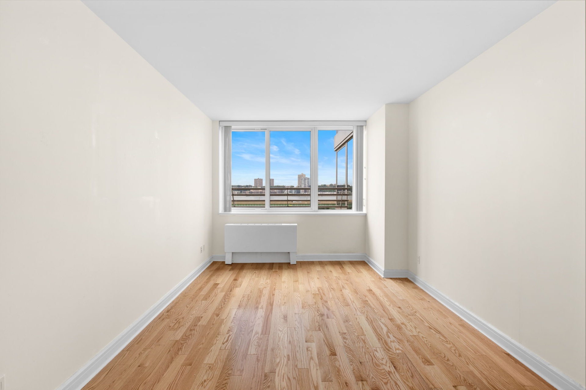 120 Riverside Boulevard 5-H