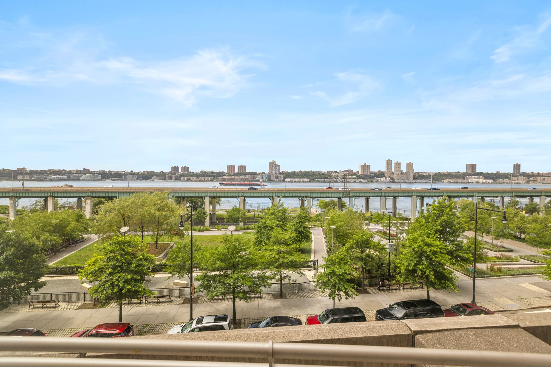 120 Riverside Boulevard 5-H