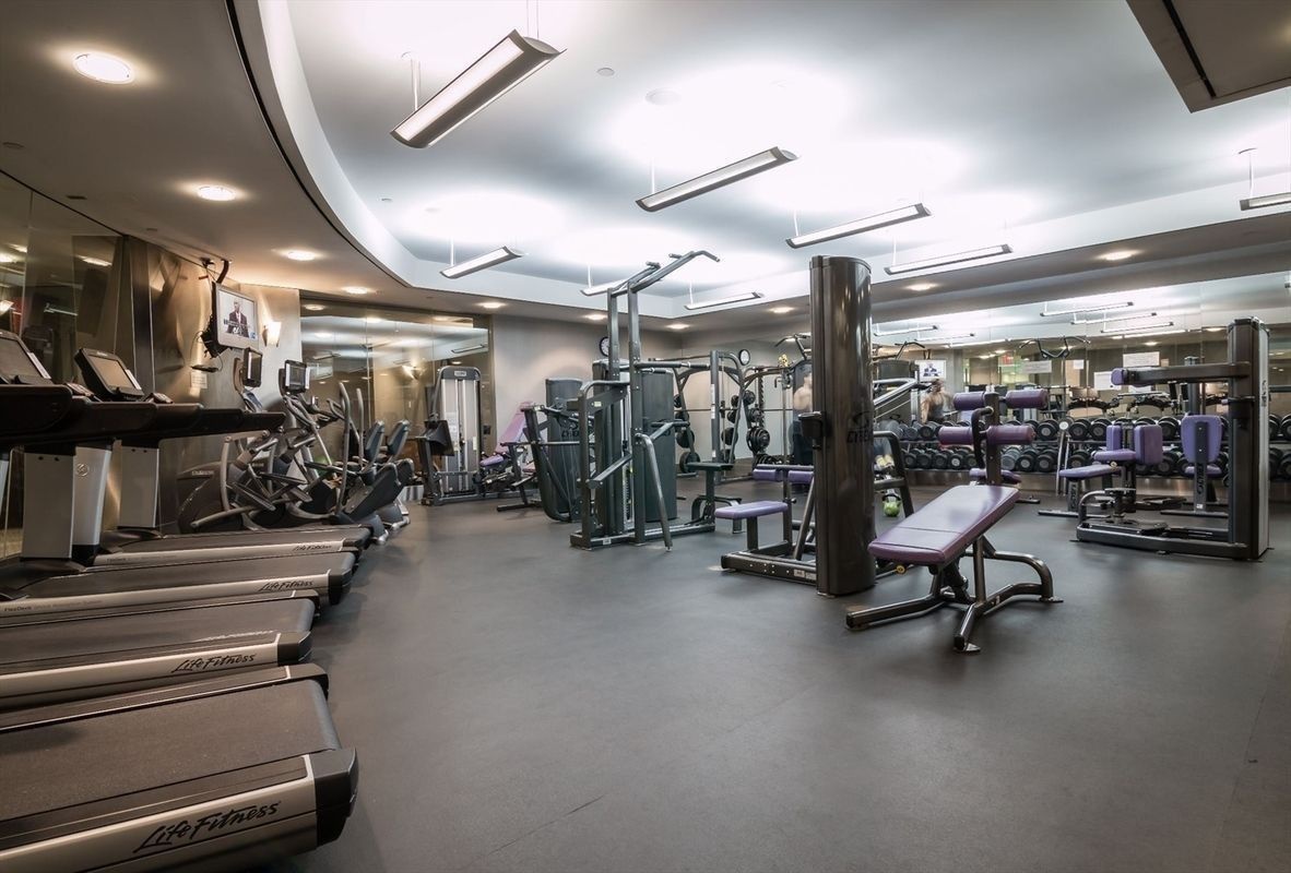 120 Riverside Boulevard 5-H