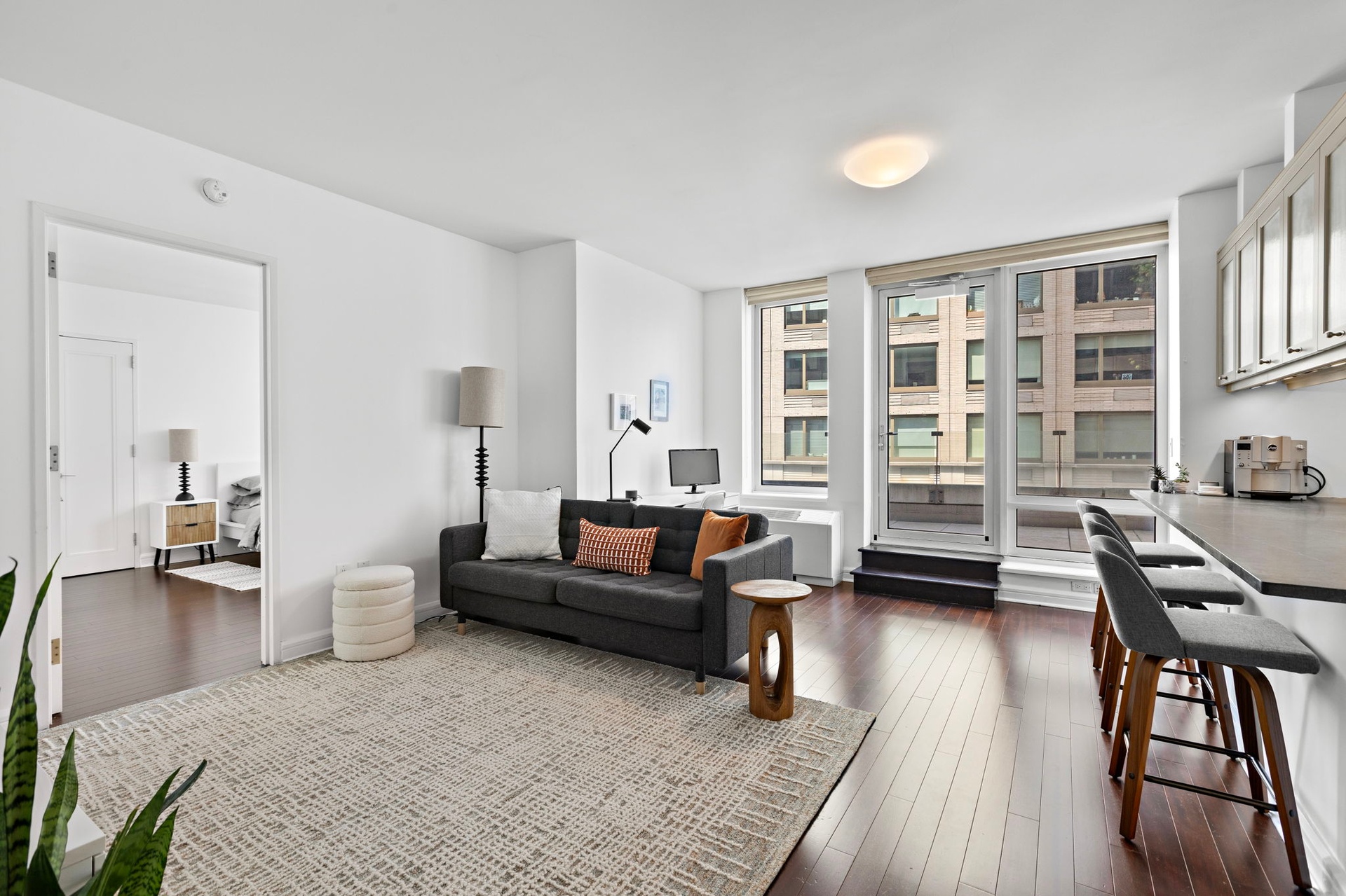 80 Riverside Boulevard 5-D