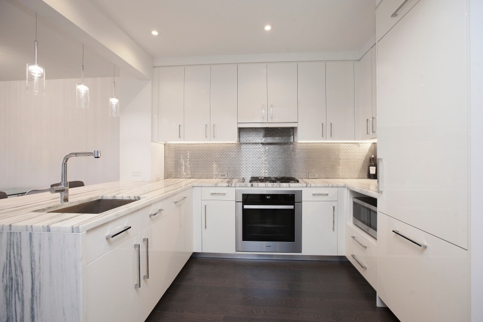 50 Riverside Boulevard 3-S