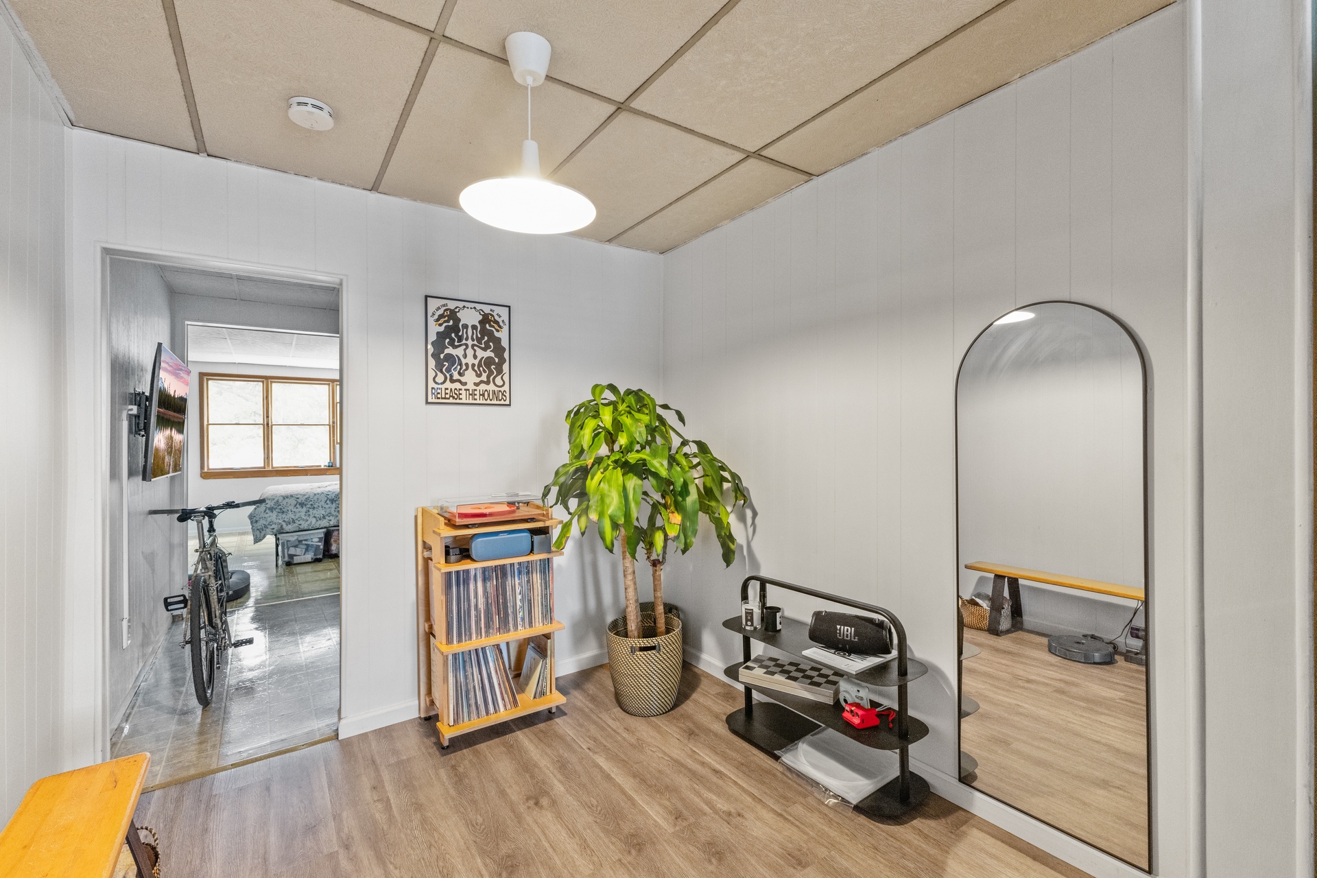 427 Graham Avenue 1