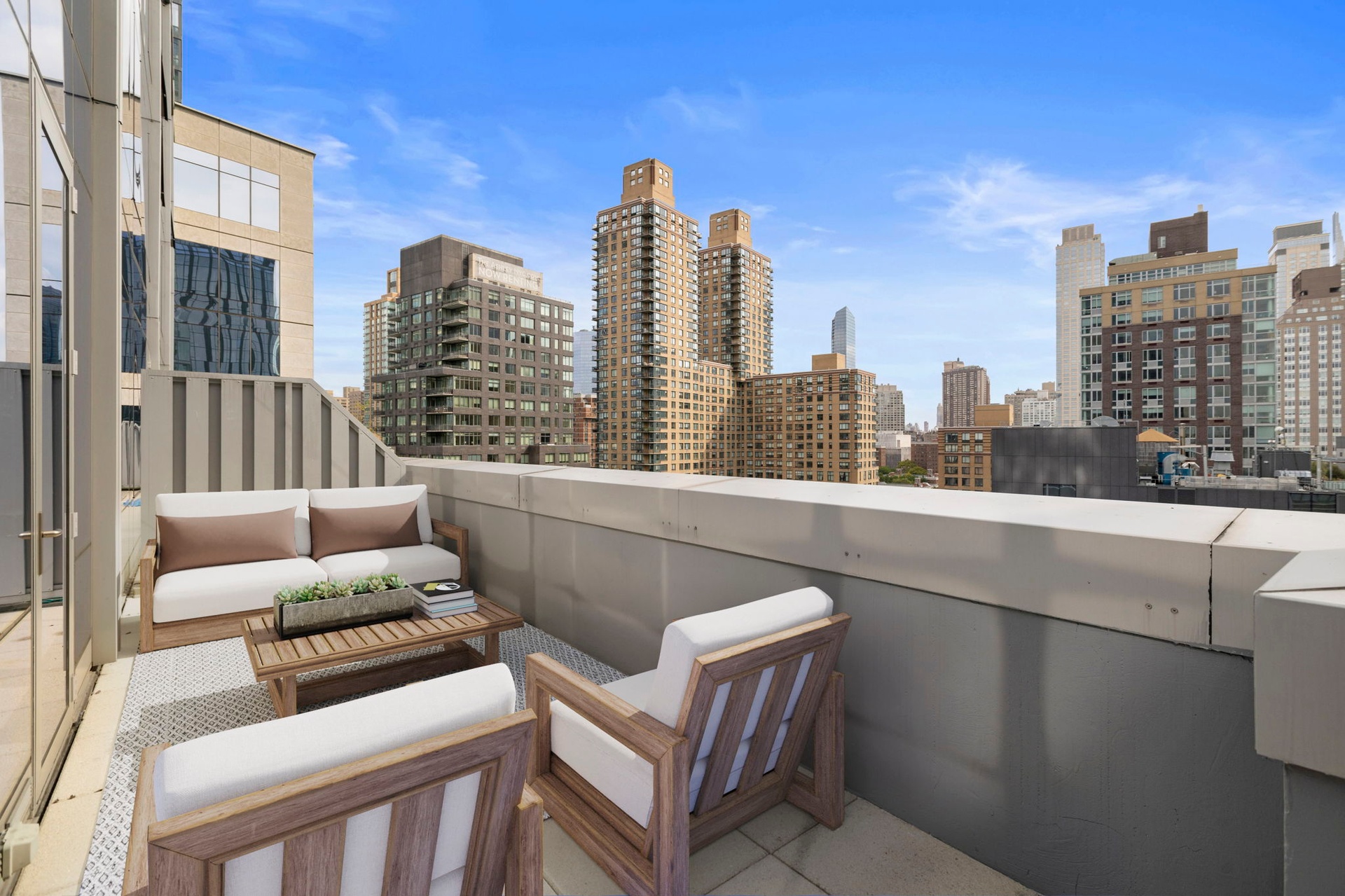 50 Riverside Boulevard 17-F