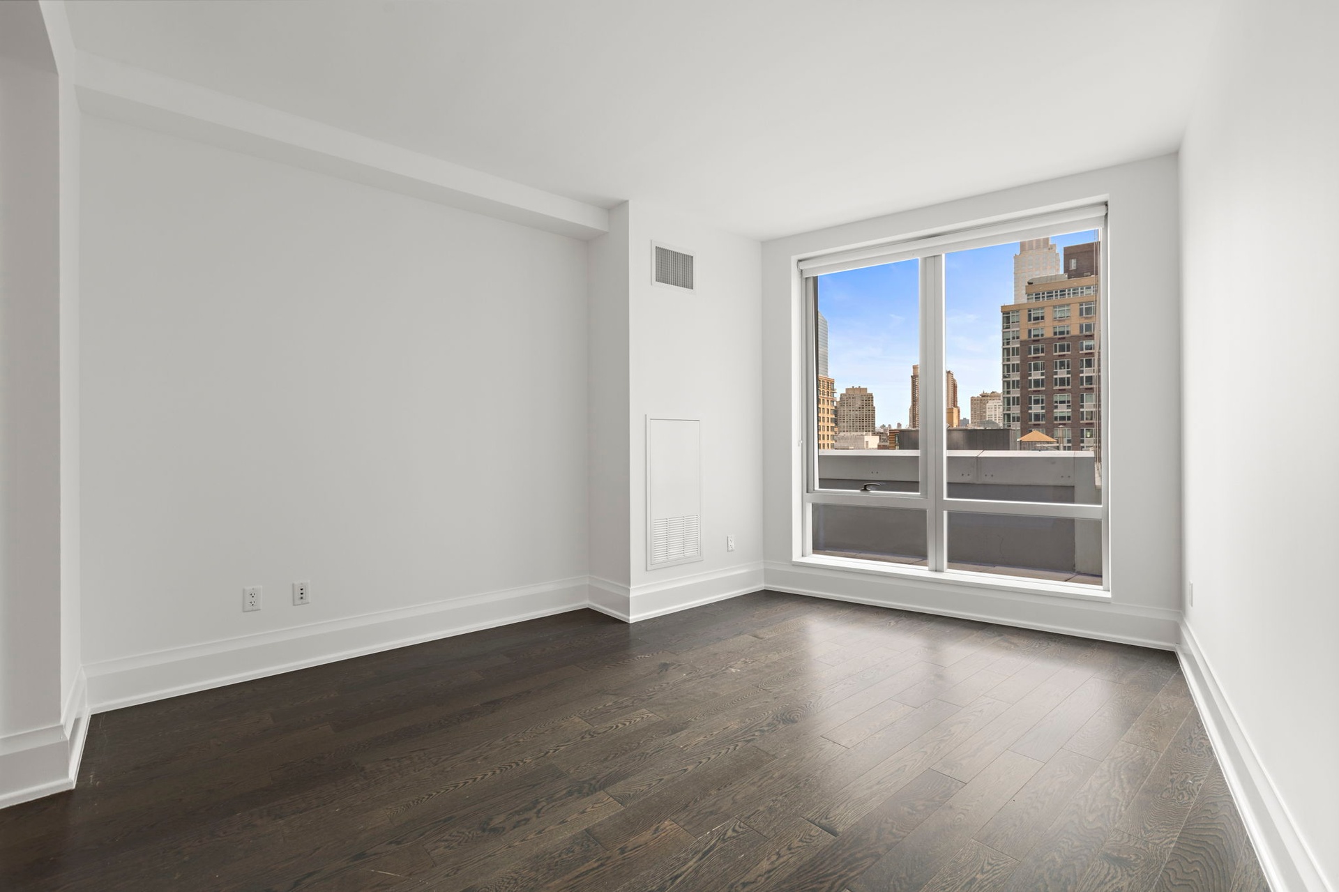 50 Riverside Boulevard 17-F