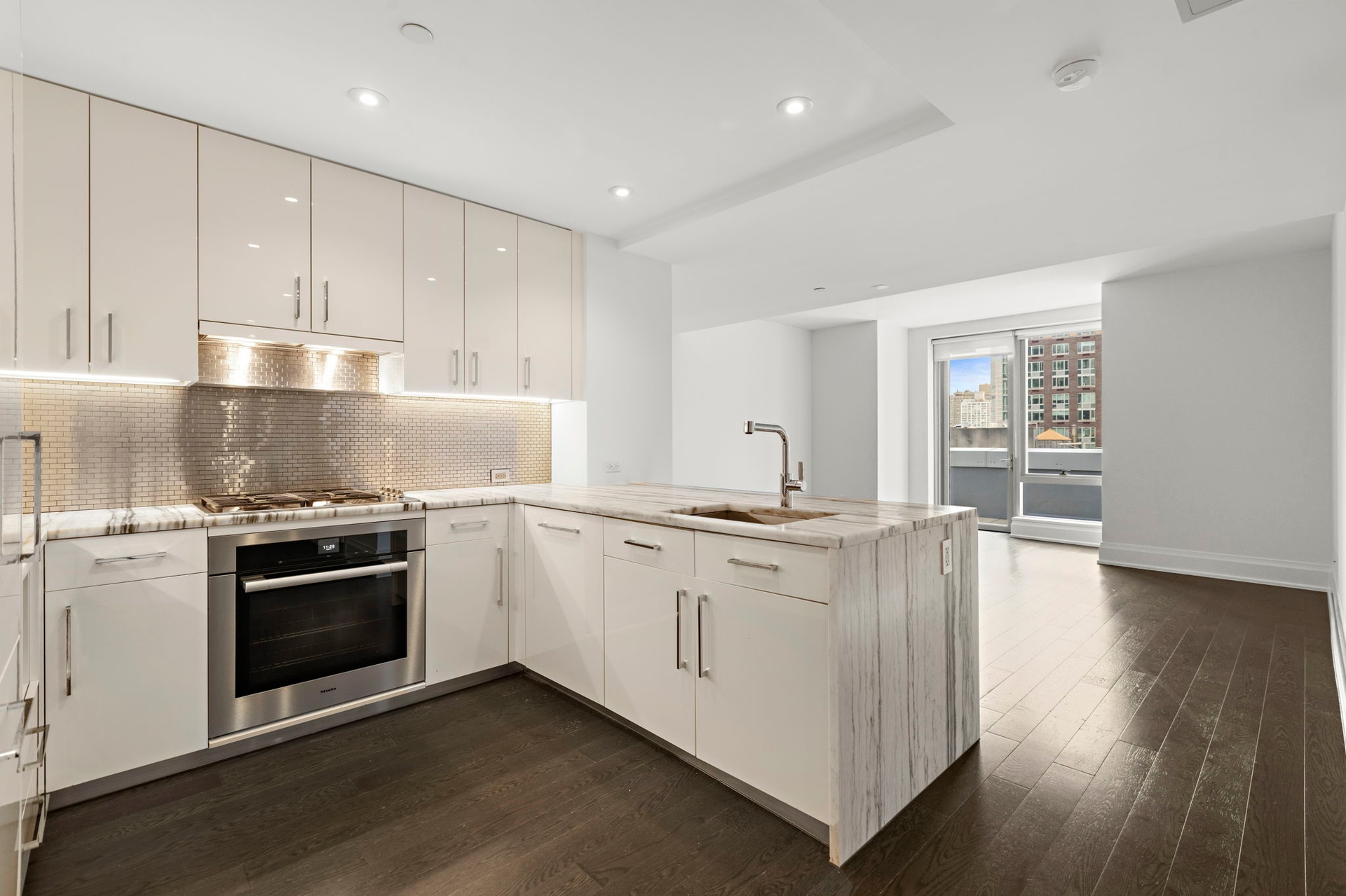 50 Riverside Boulevard 17-F
