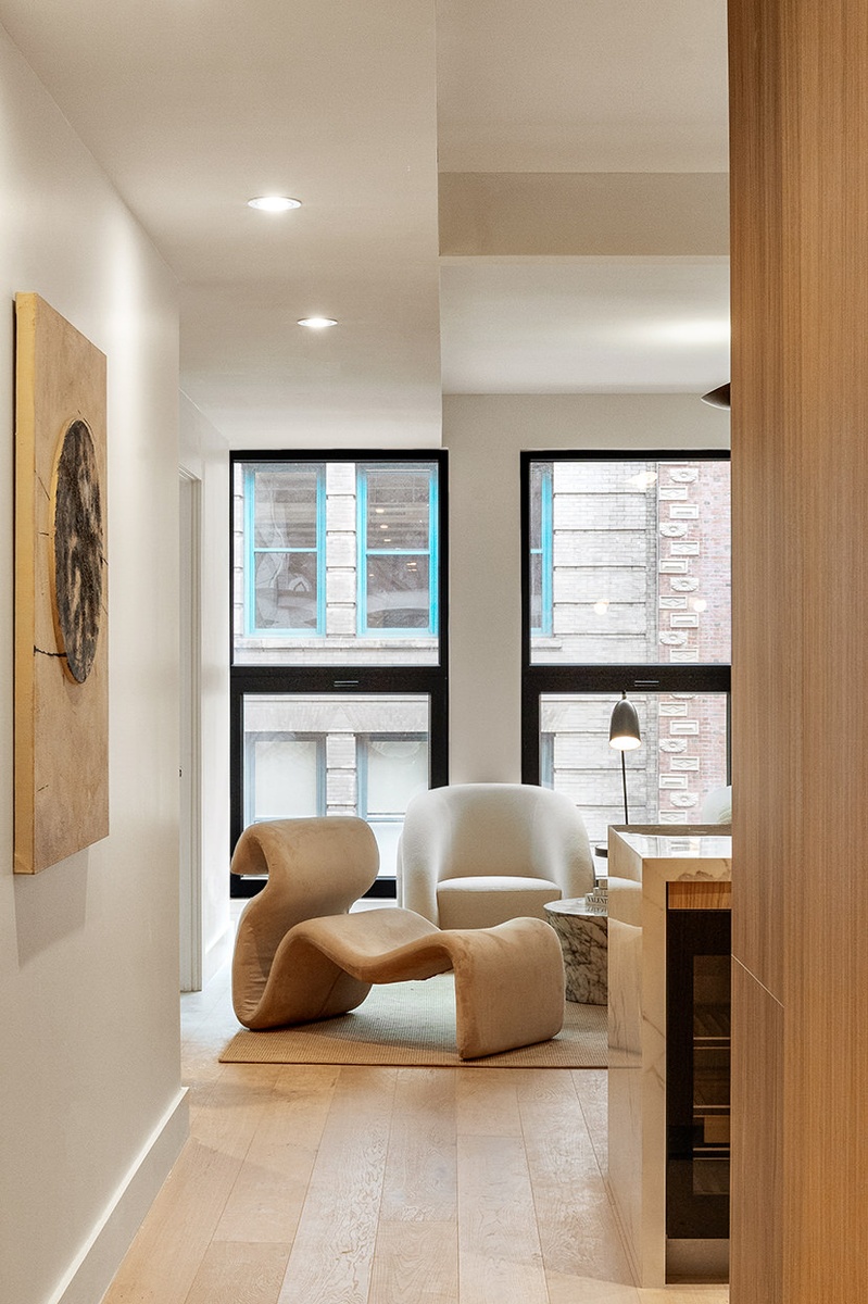 21 W 17th Street 11