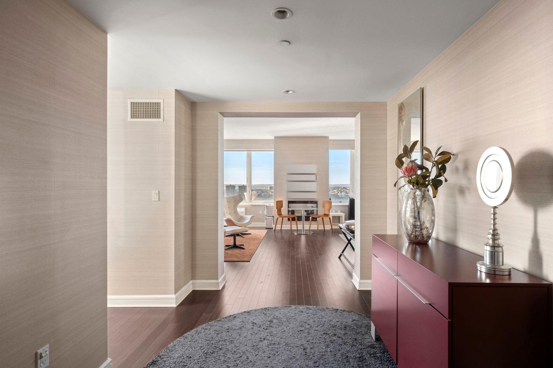 80 Riverside Boulevard PH-1B