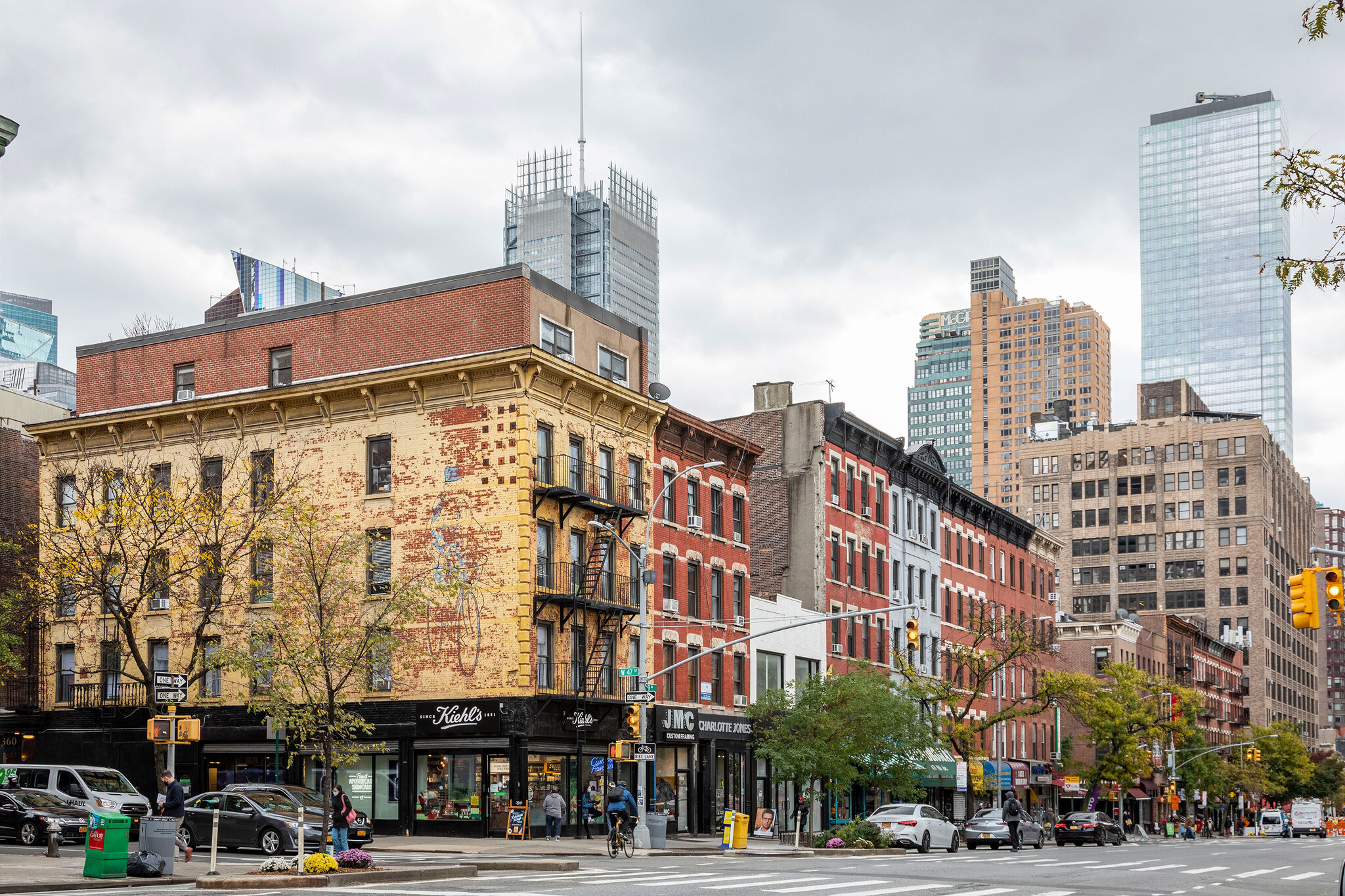 505 W 47th Street 4-BS