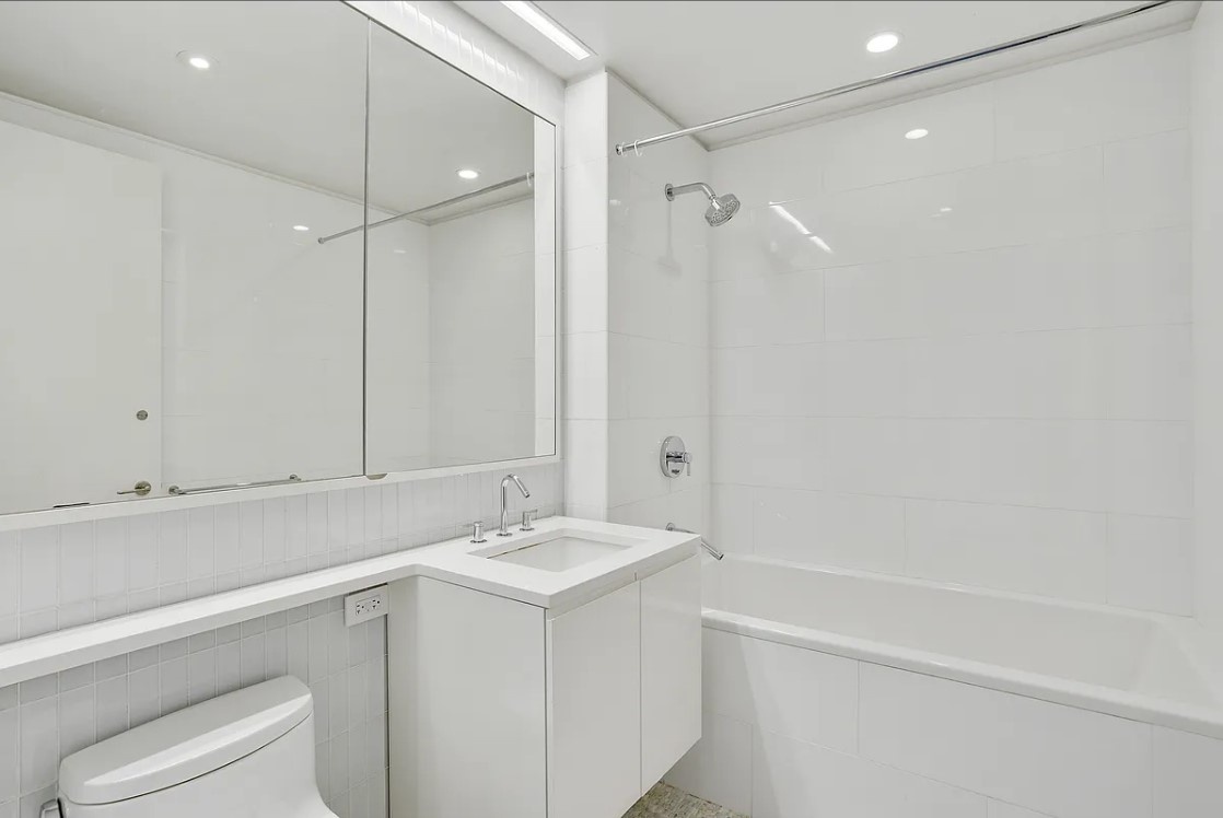 50 Riverside Boulevard 5-B