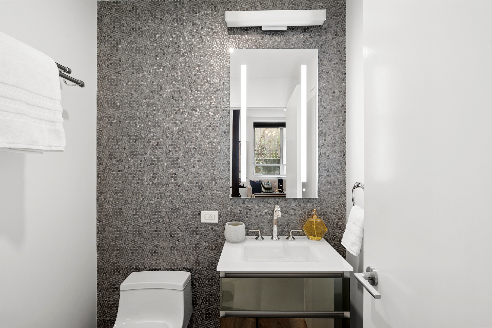 432 W 52nd Street 1-A