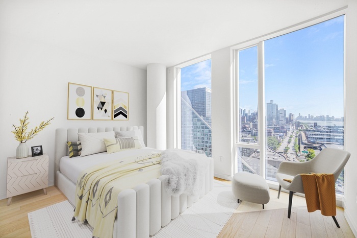 10 Riverside Boulevard 28-F