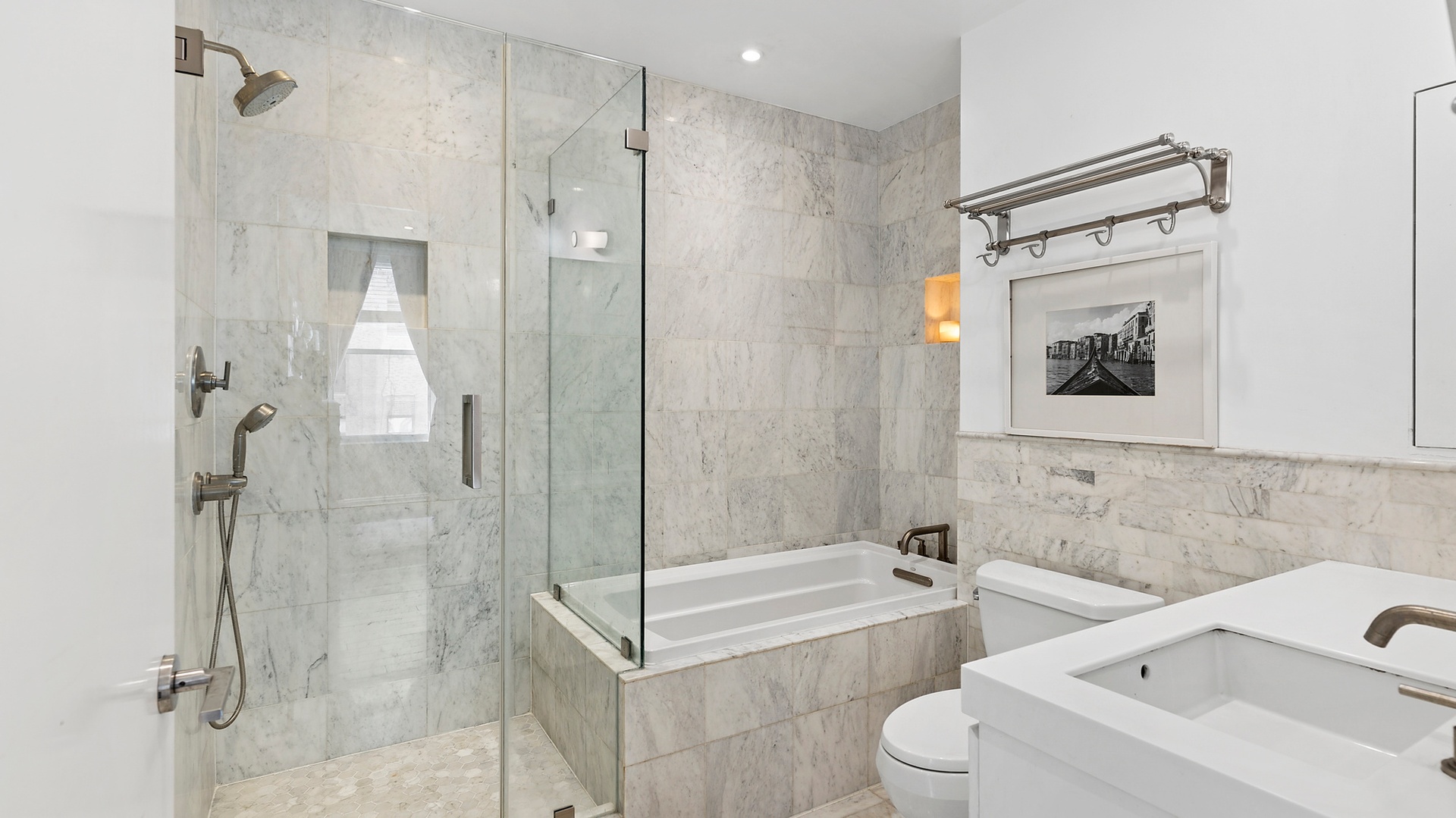 26 Beaver Street 17-18