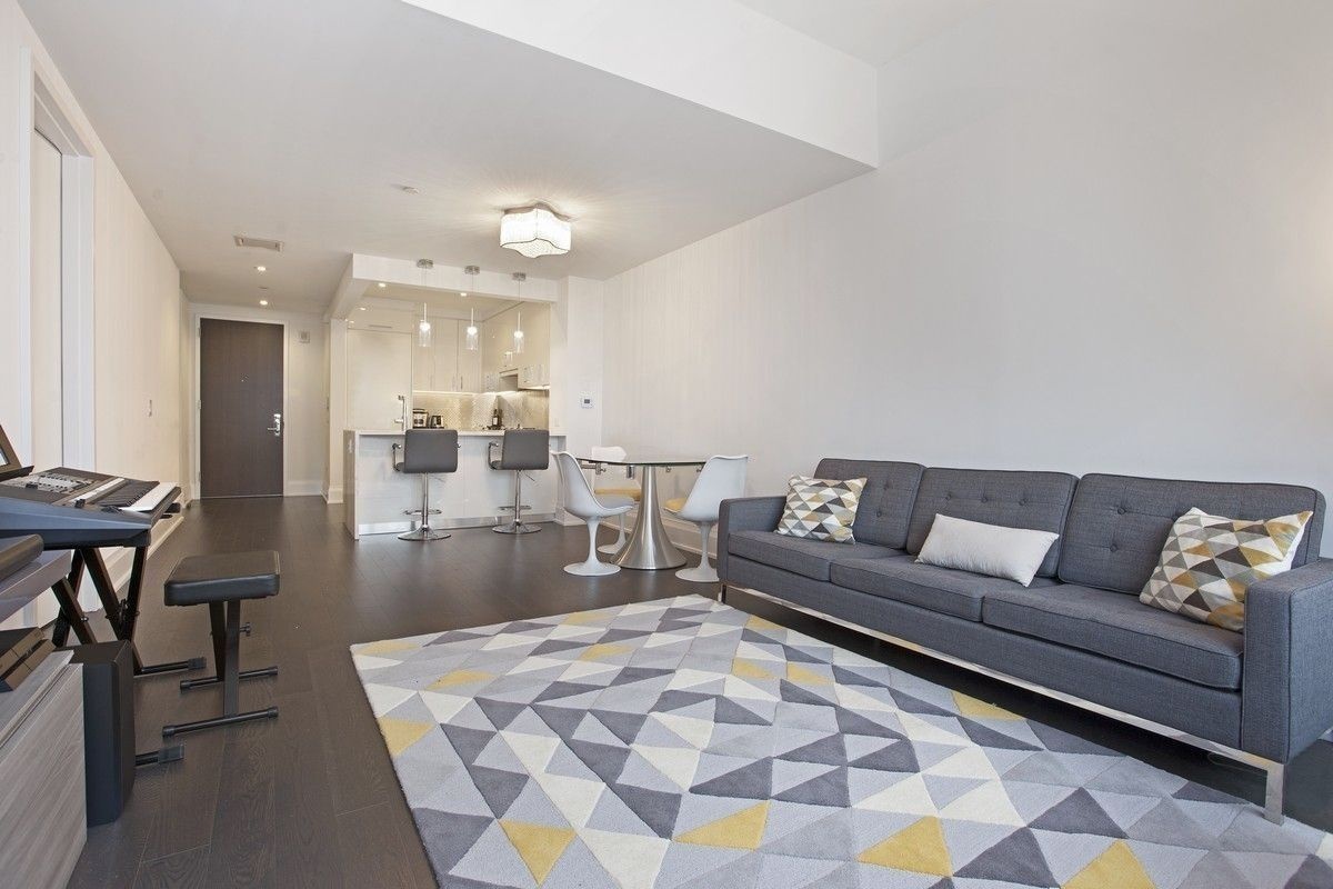 50 Riverside Boulevard 3-P