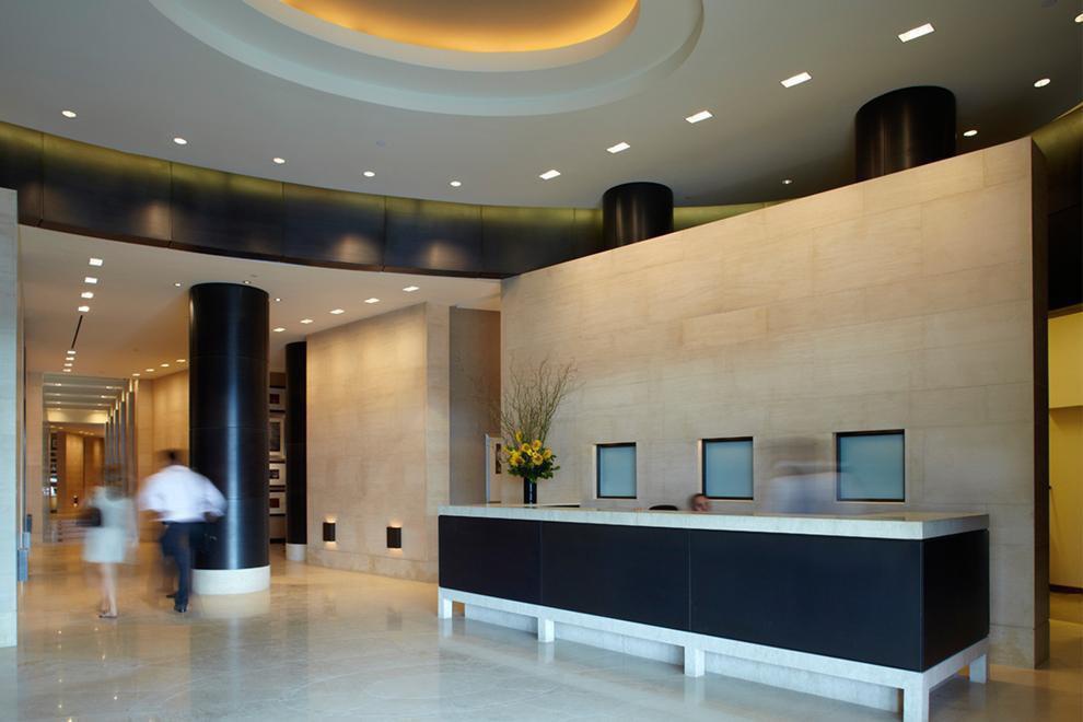 80 Riverside Boulevard 15-E
