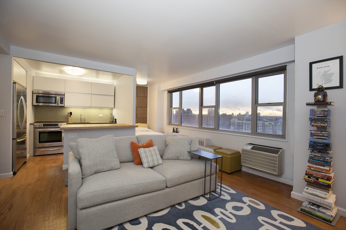 100 W 93rd Street 19-E