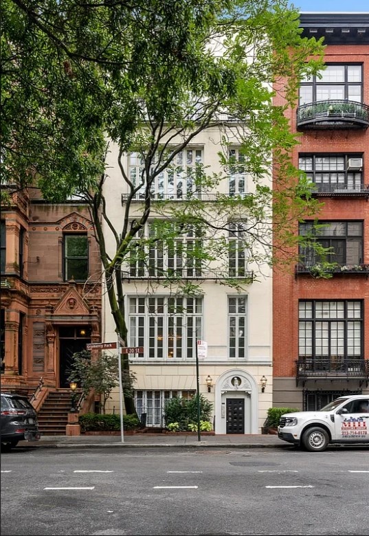 13 Gramercy Park S 1-F