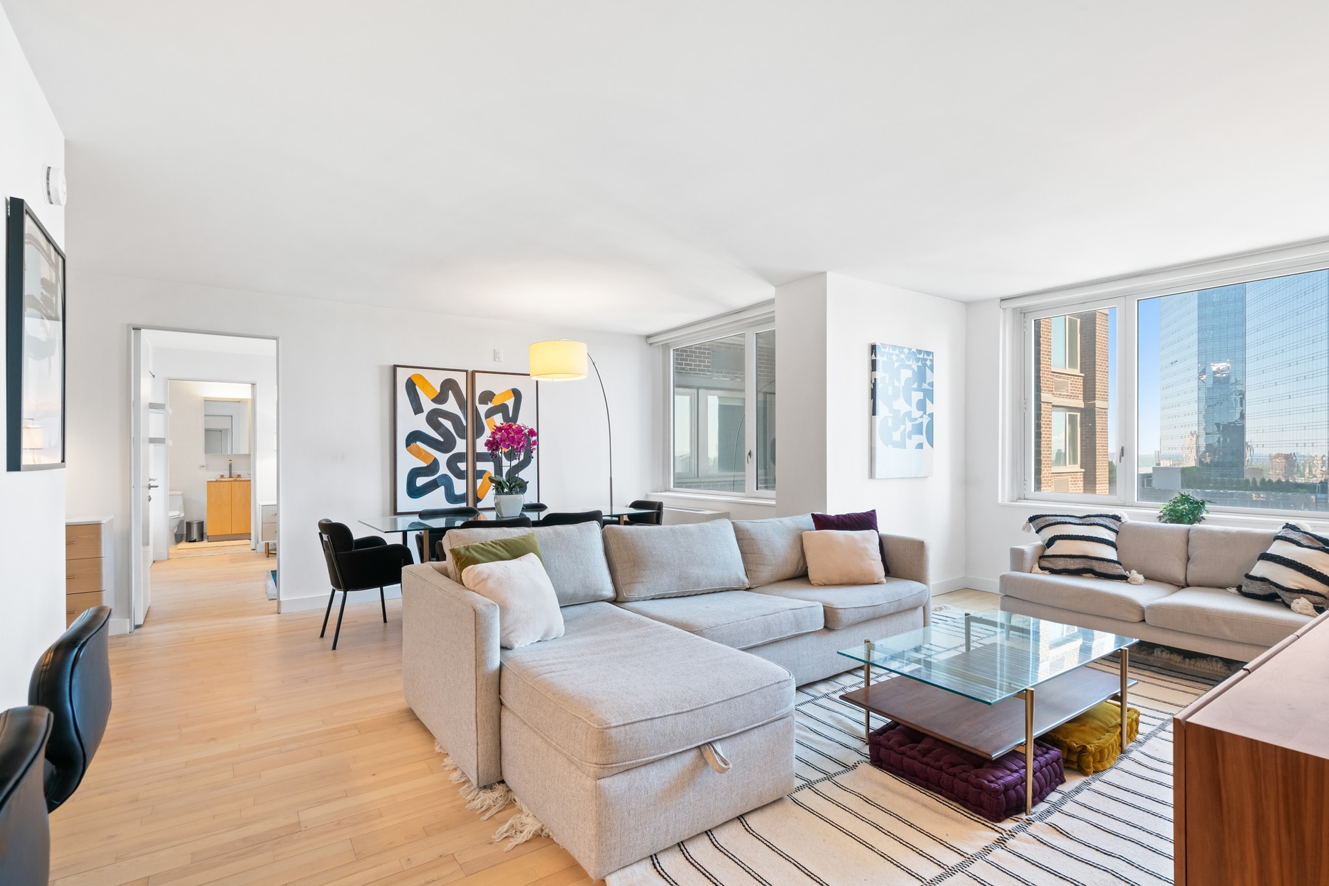 322 W 57th Street 49-M
