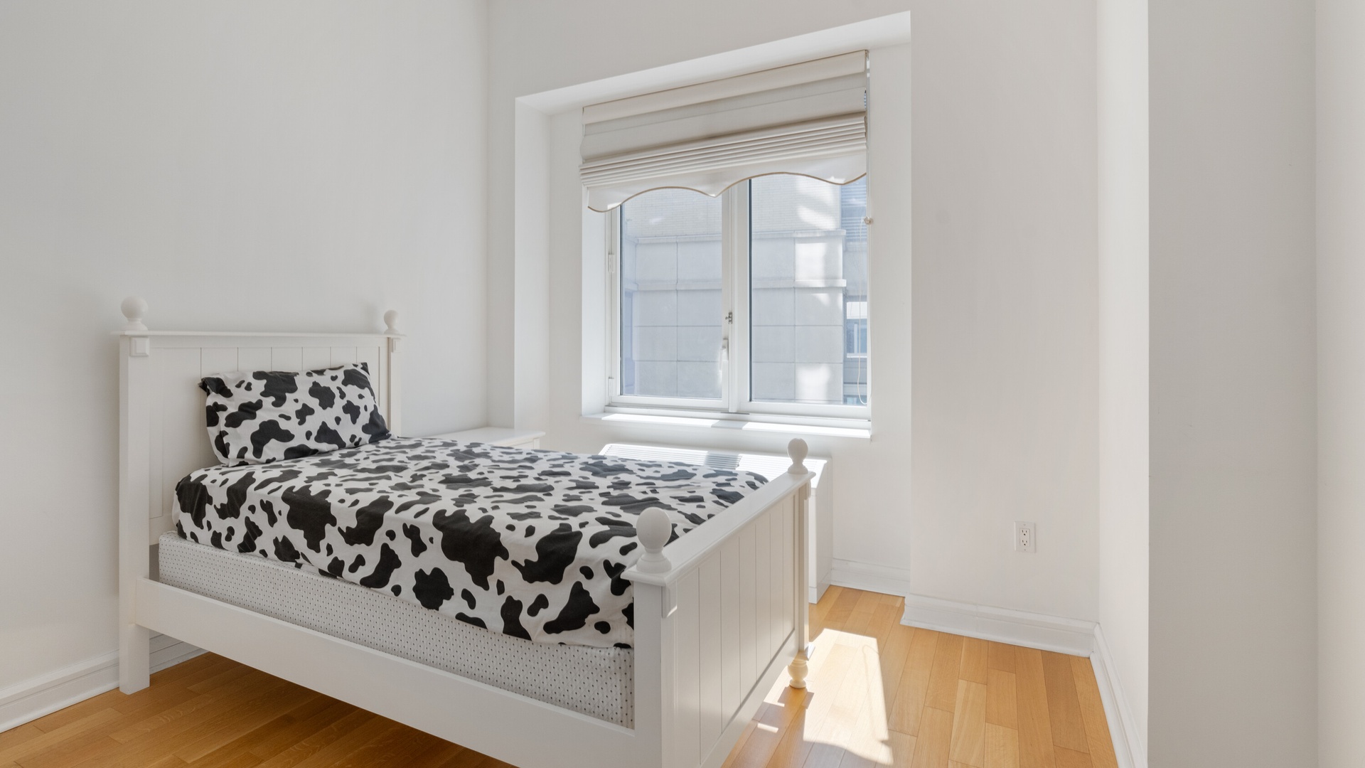 80 Riverside Boulevard 7-A