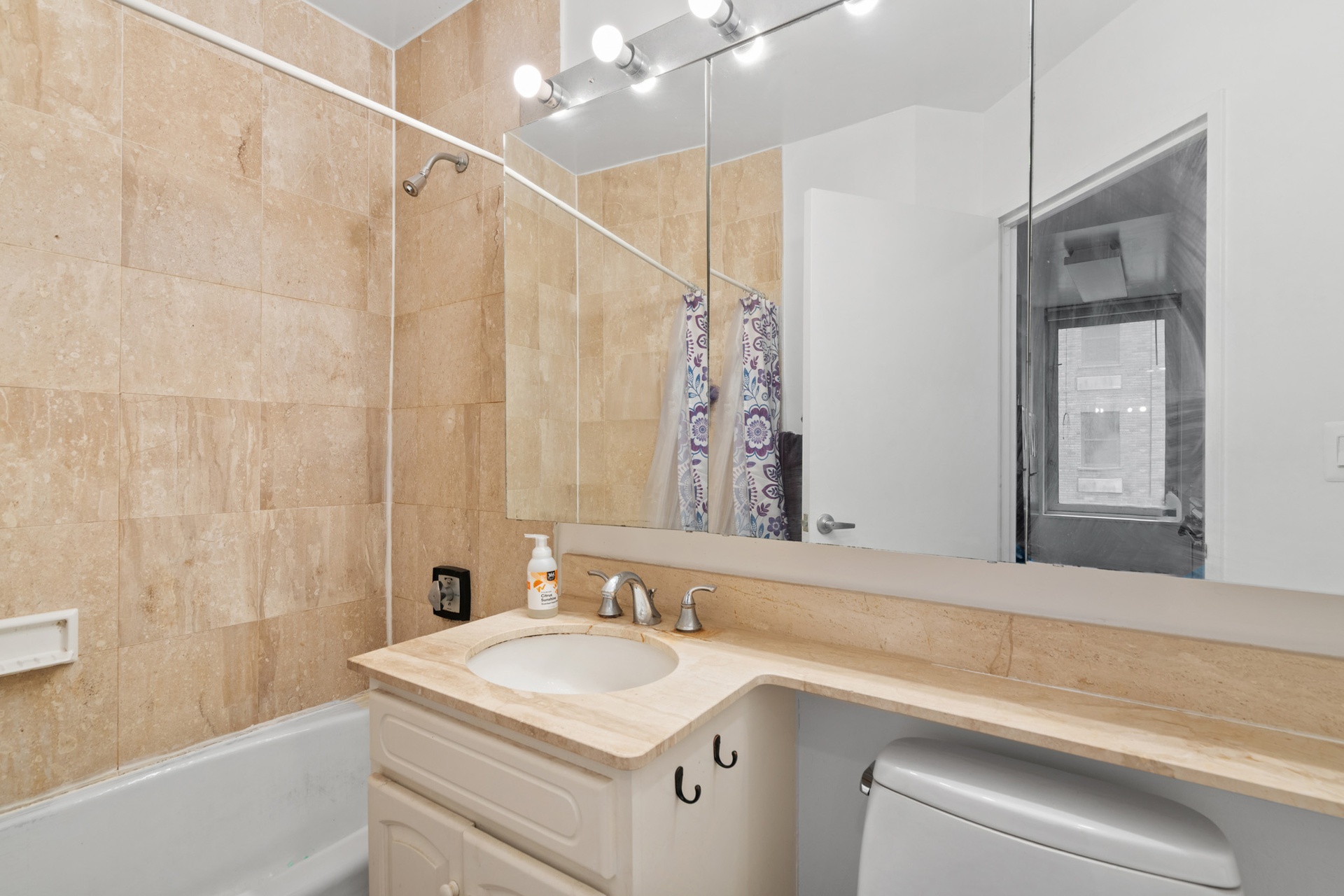 145 E 48th Street 14-B