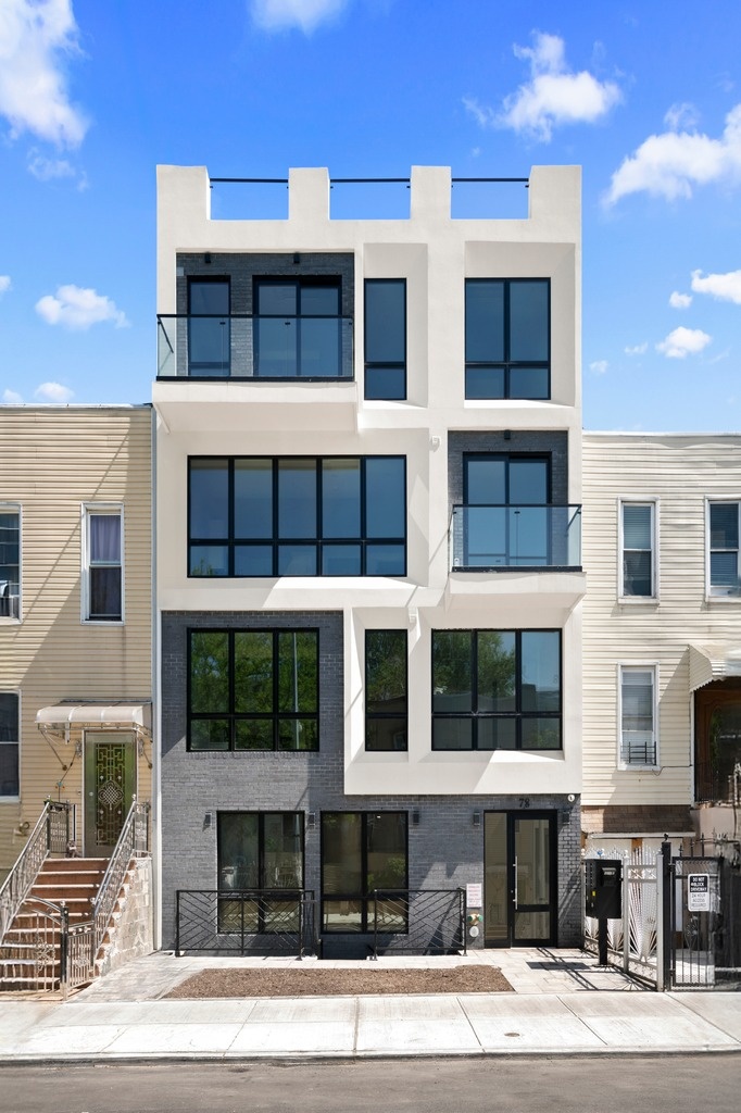 78 Harman Street 1-R