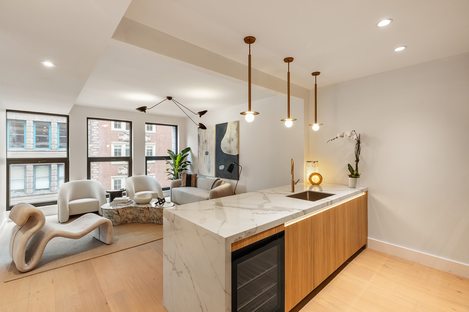 16 W 18th Street 4