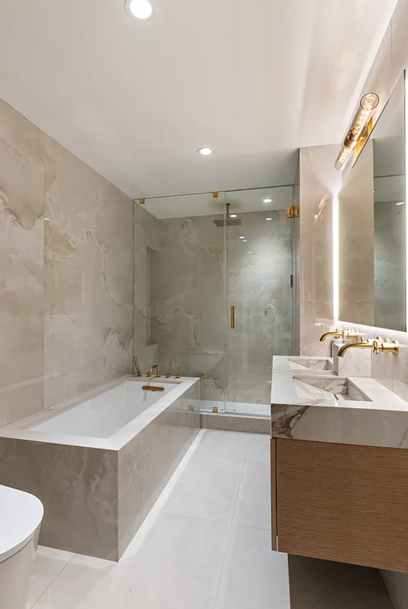 21 W 17th Street 12